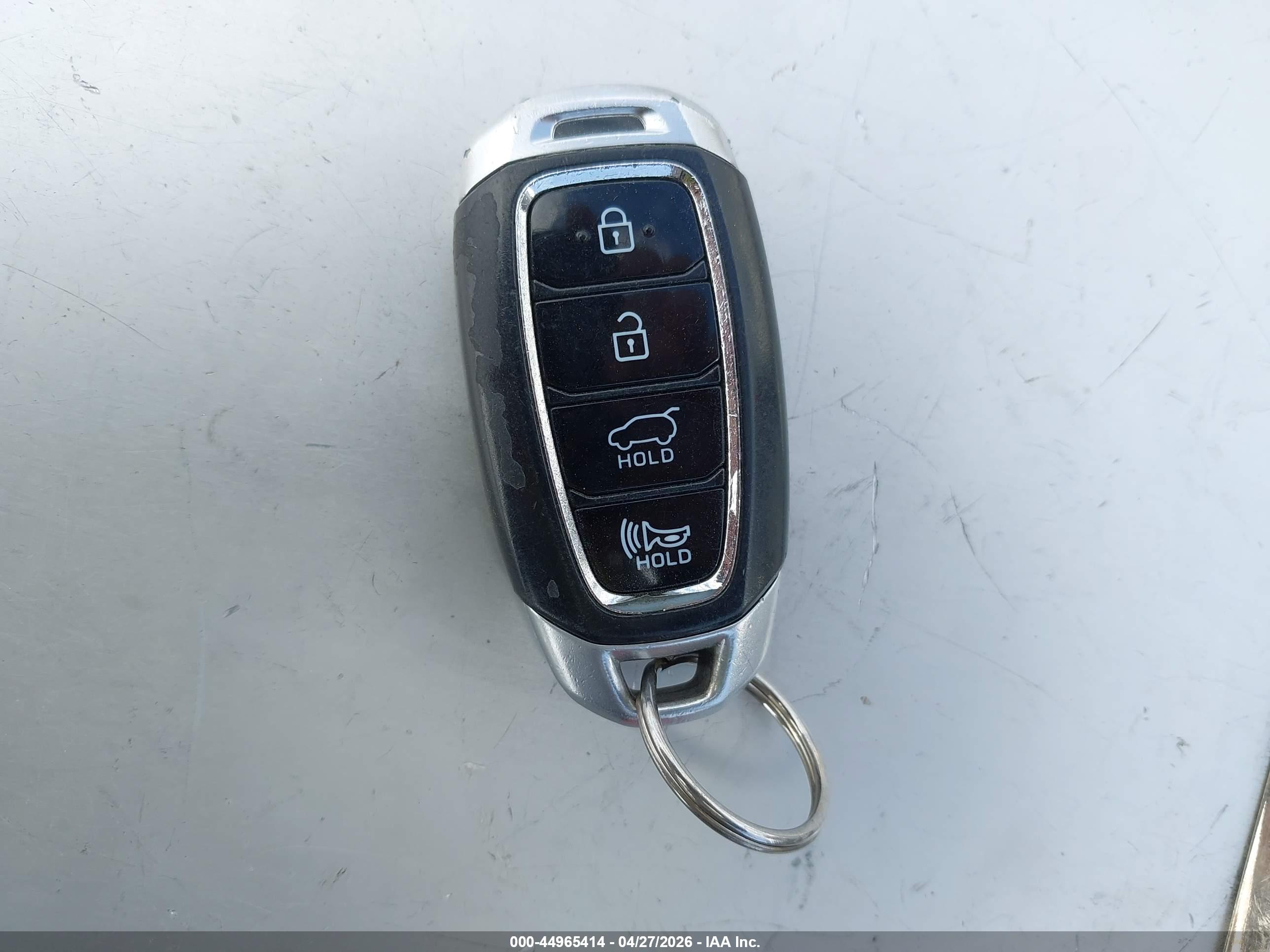 HYUNDAI KONA image 11