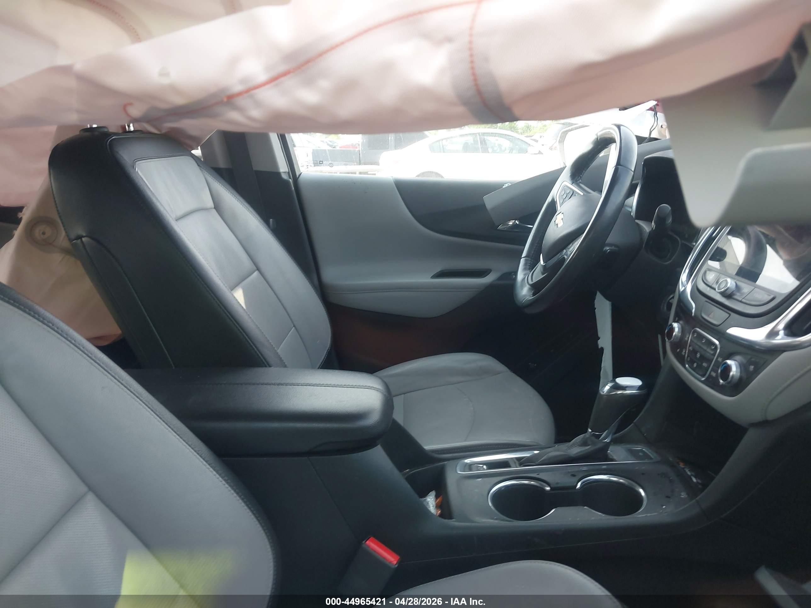 CHEVROLET EQUINOX image 5