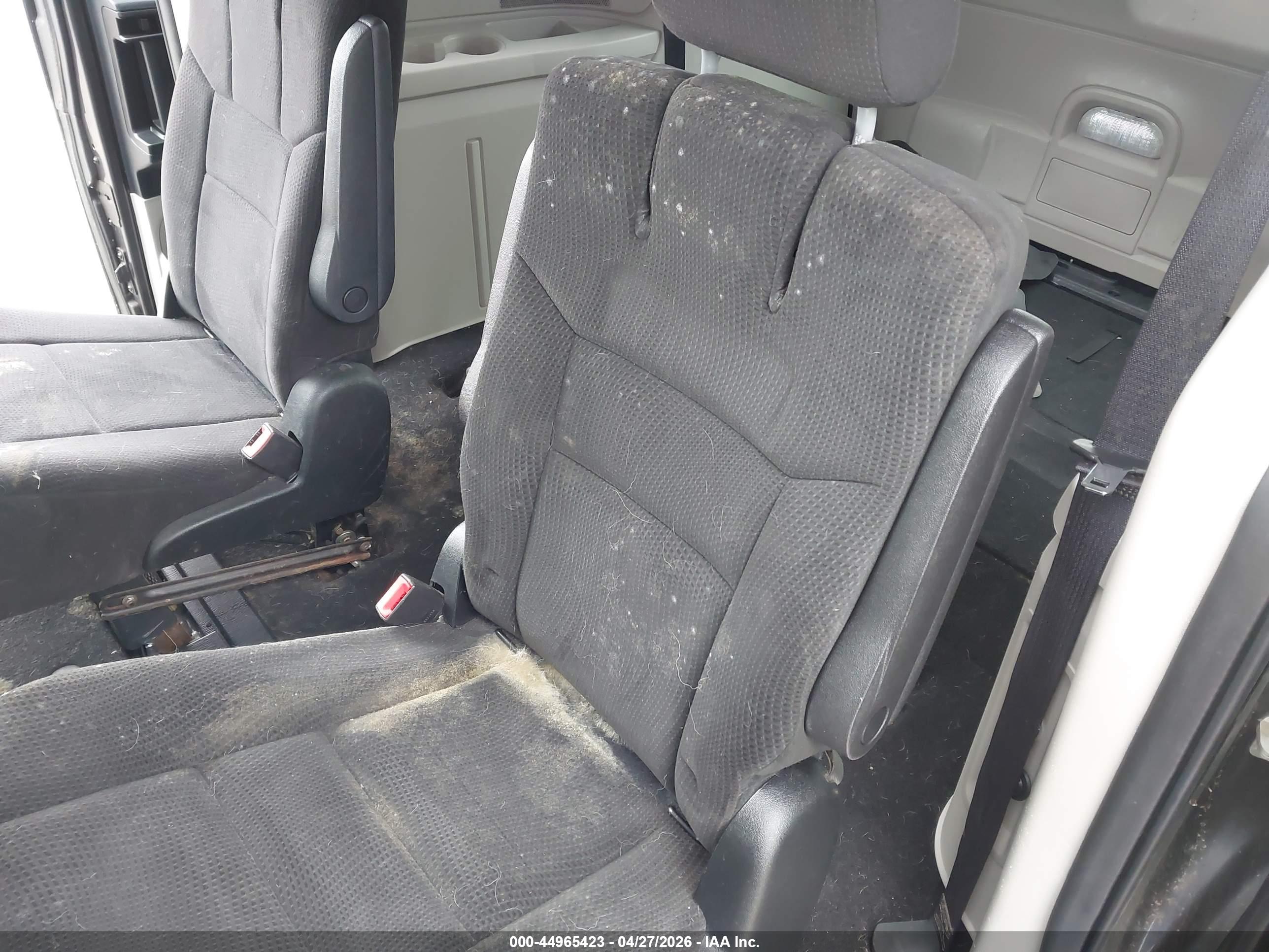 DODGE GRAND image 6