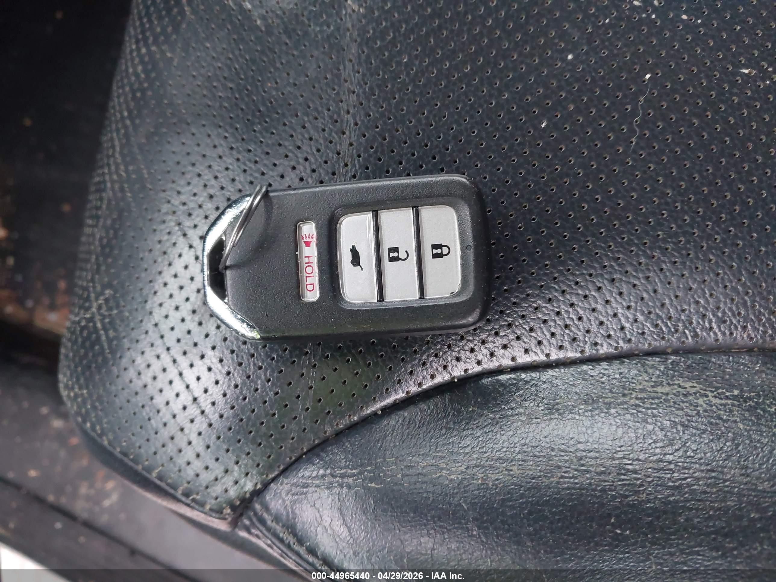 HONDA CR-V image 11