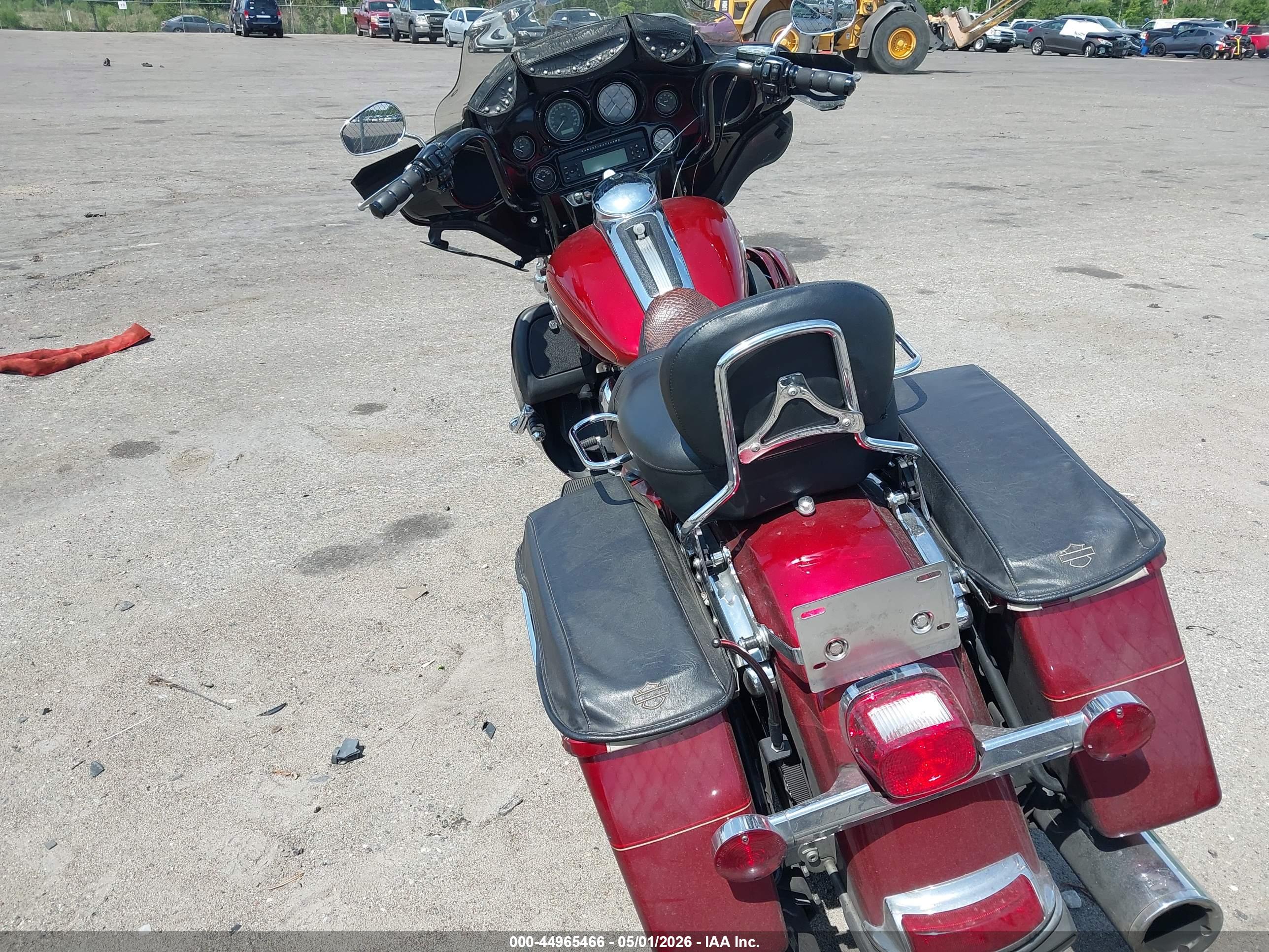 HARLEY-DAVIDSON FLHTCU image 6