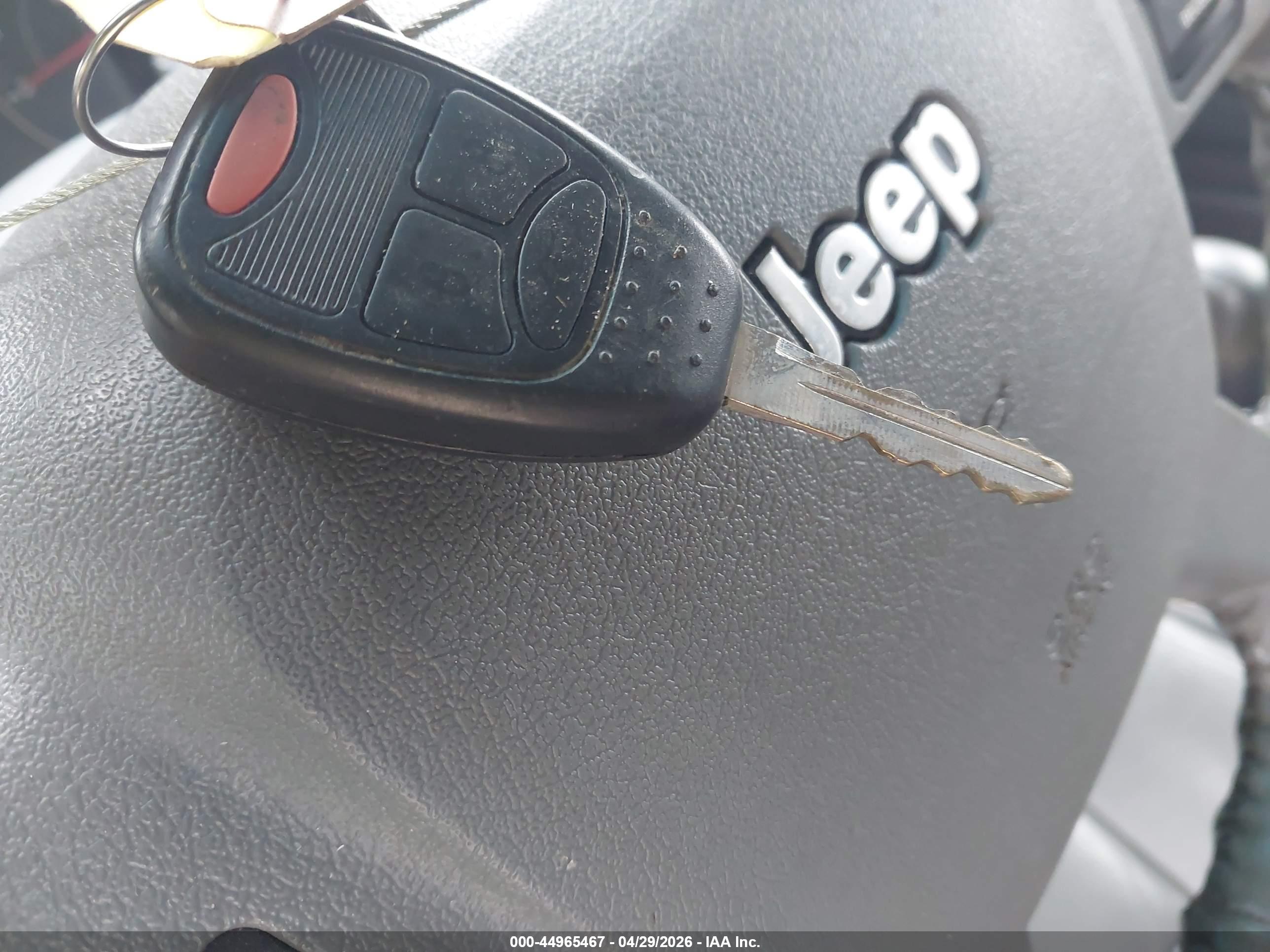 JEEP GRAND image 11