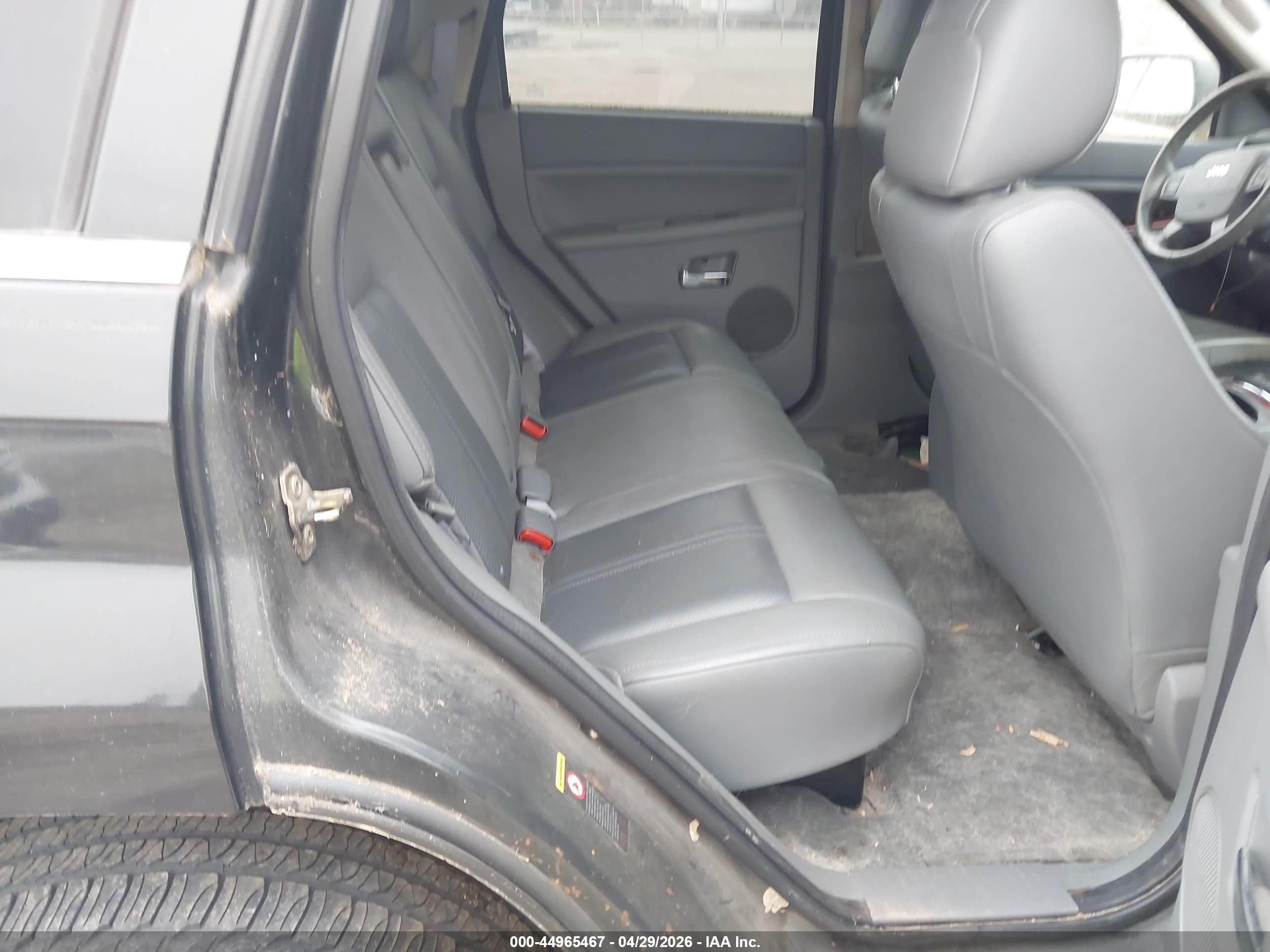 JEEP GRAND image 8