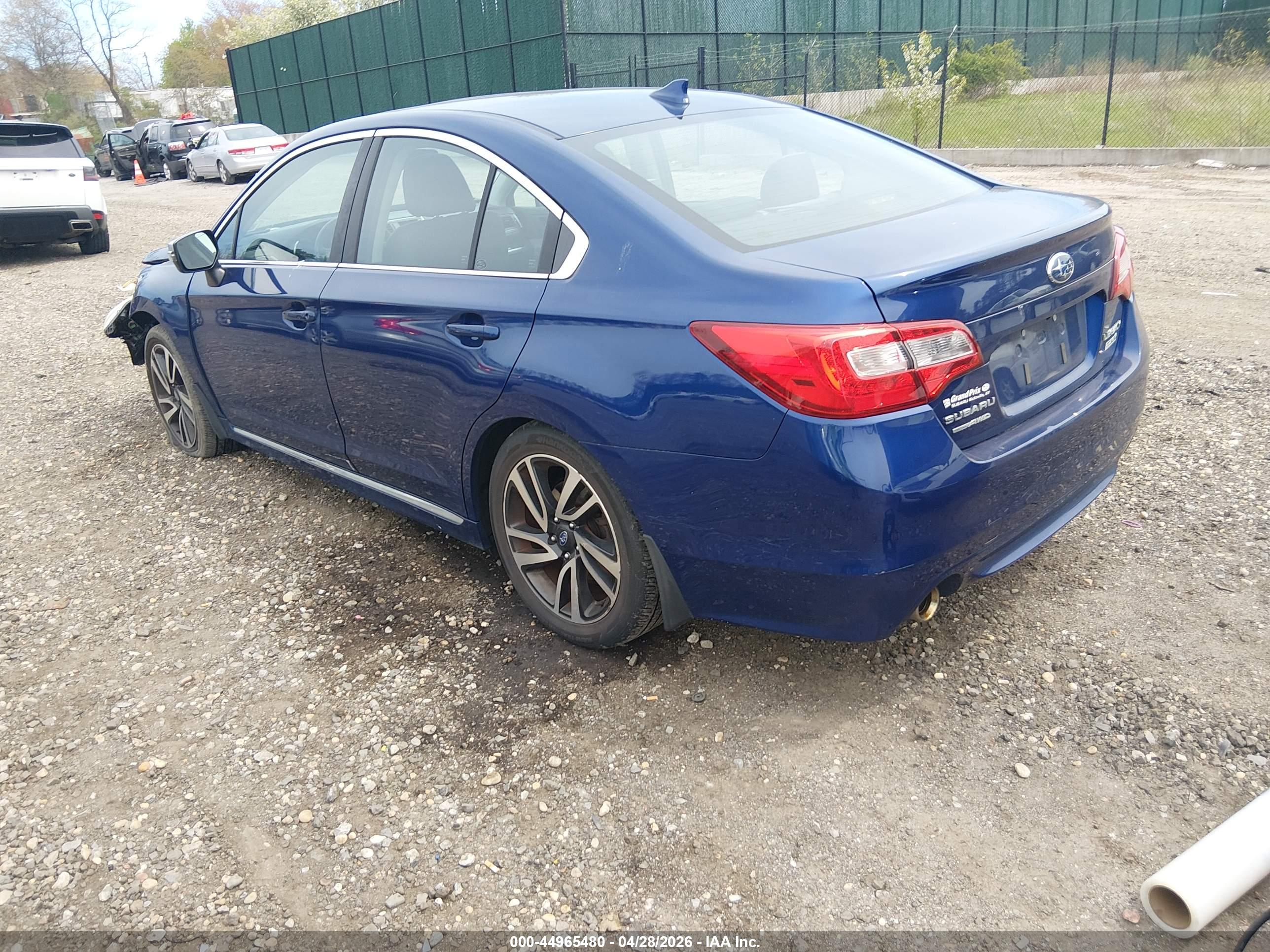 SUBARU LEGACY image 3