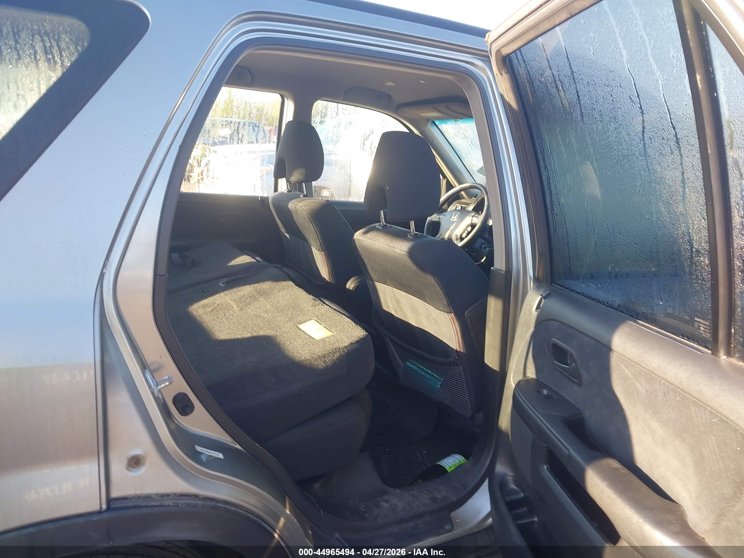HONDA CR-V image 8