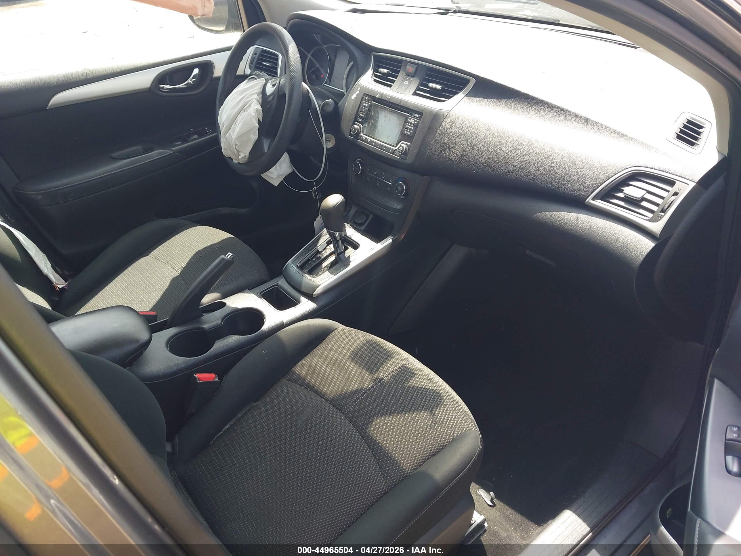 NISSAN SENTRA image 5