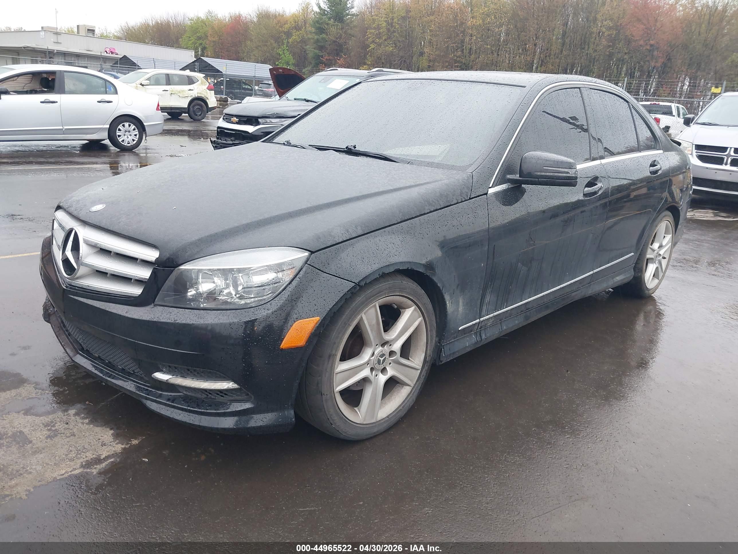 MERCEDES-BENZ C image 2