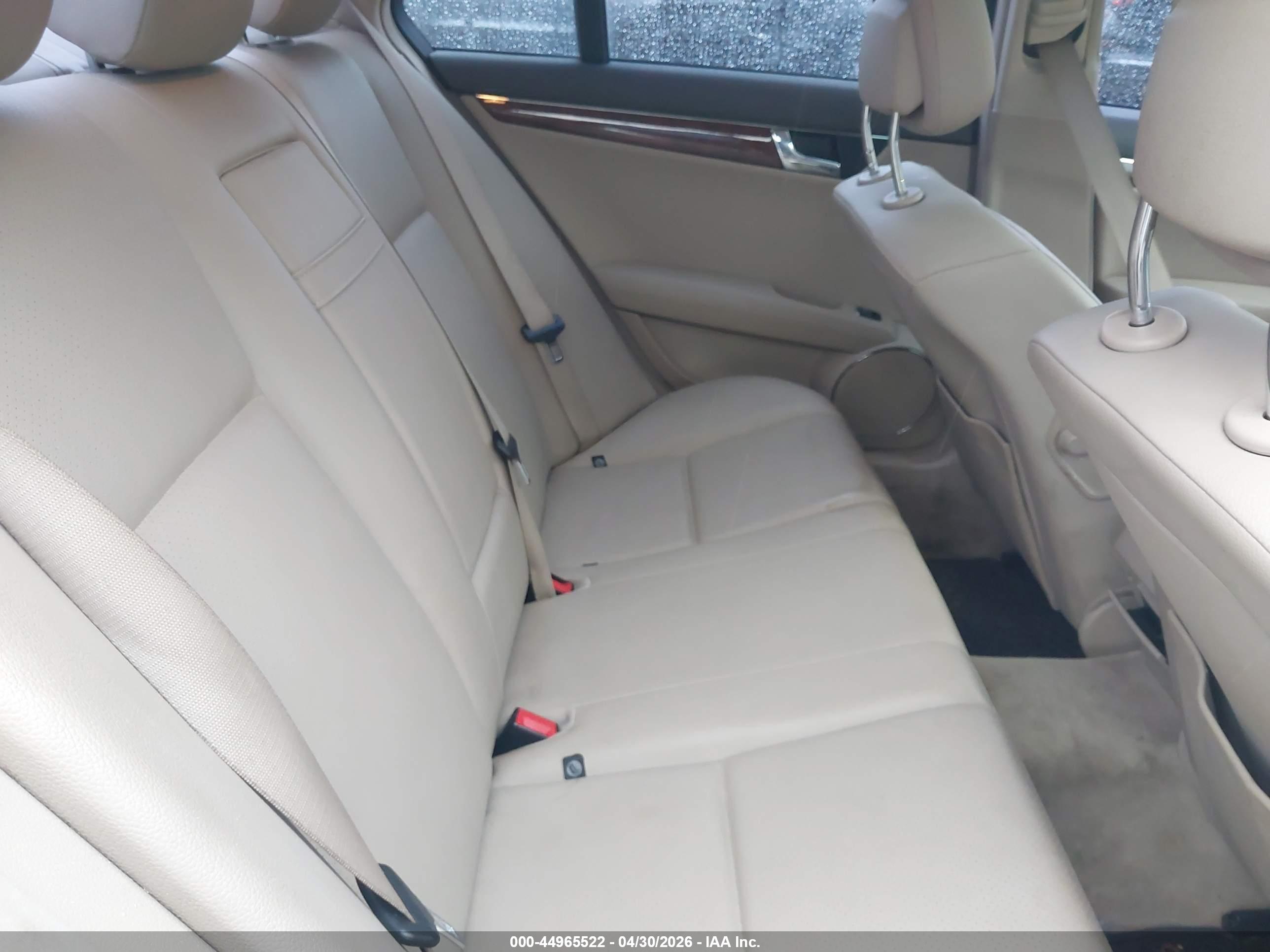 MERCEDES-BENZ C image 8