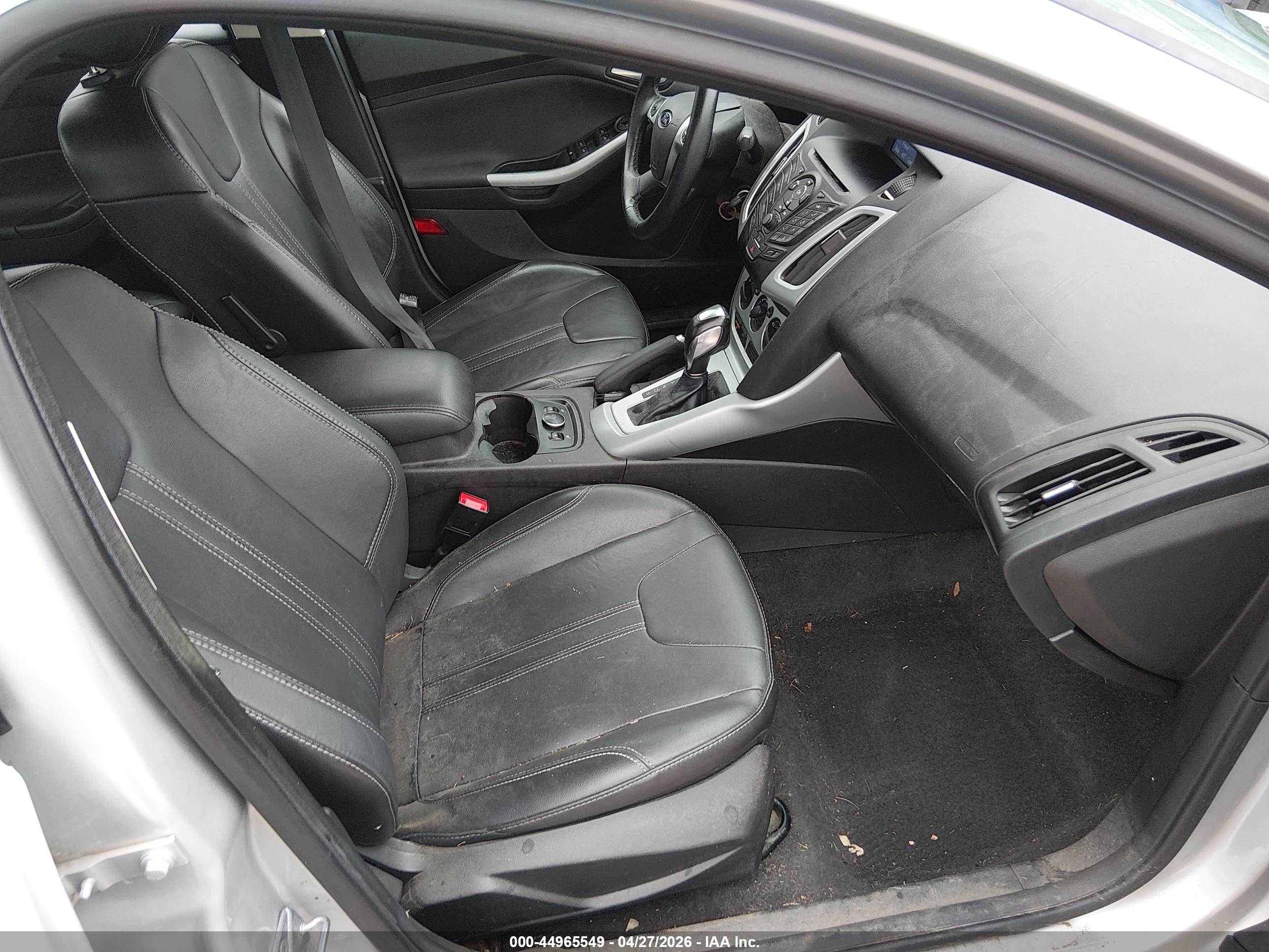 FORD FOCUS image 5