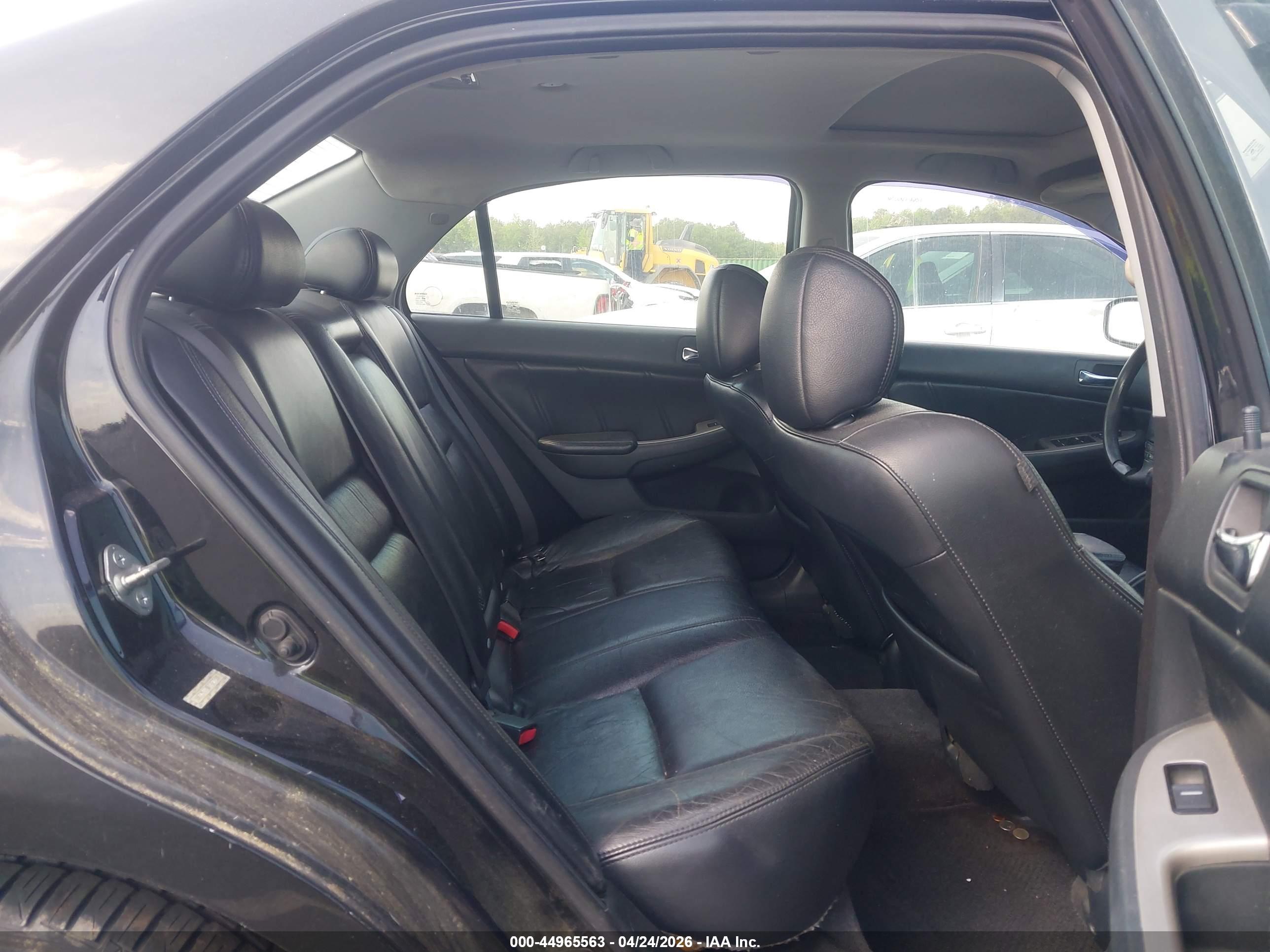 HONDA ACCORD image 8