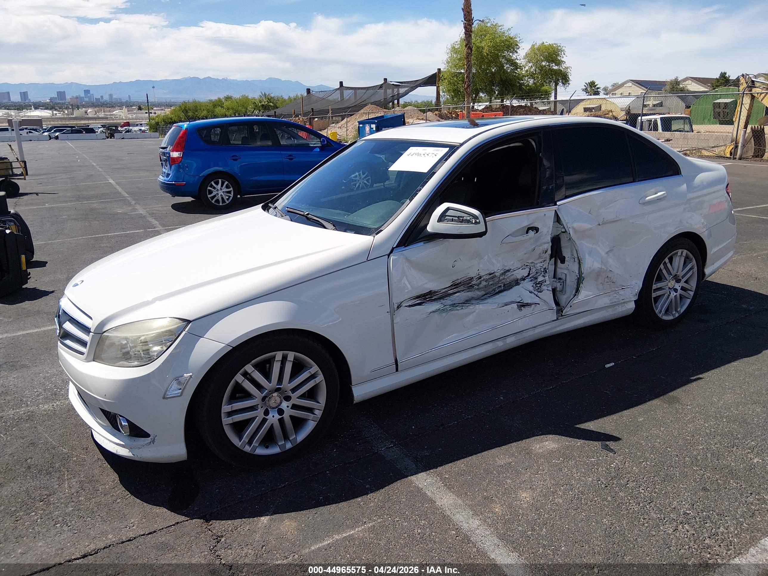 MERCEDES-BENZ C image 2