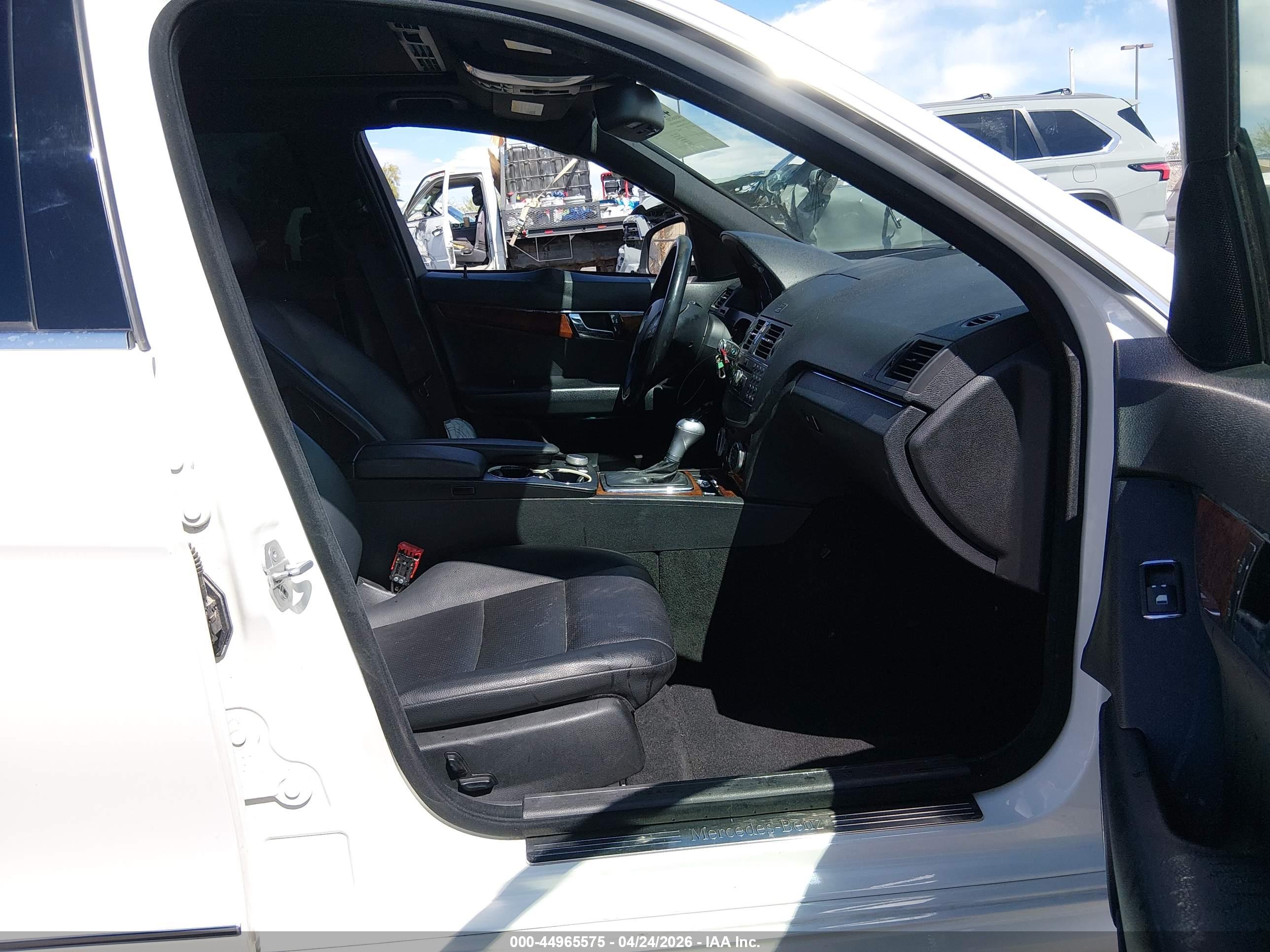 MERCEDES-BENZ C image 5