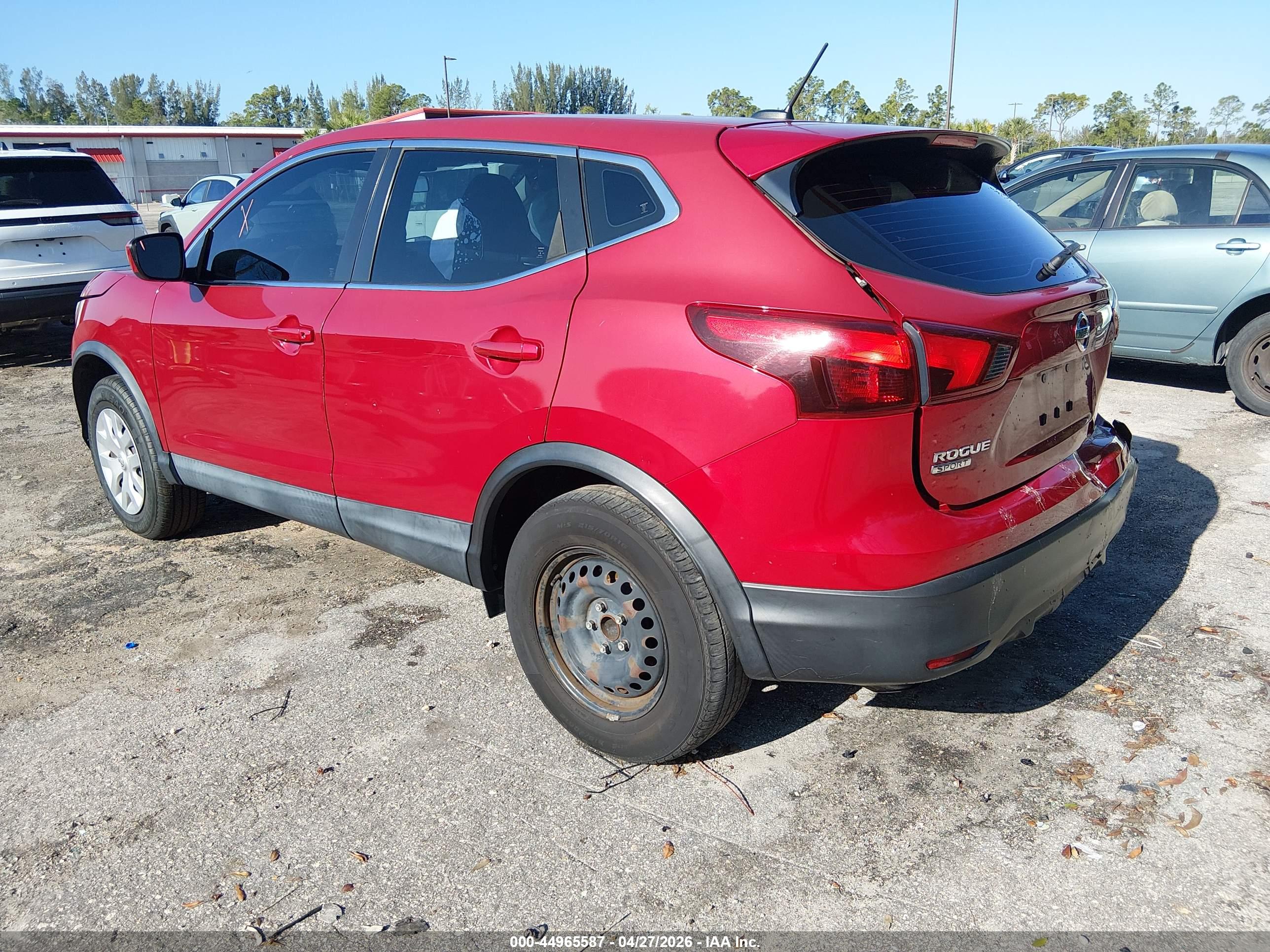 NISSAN ROGUE image 3