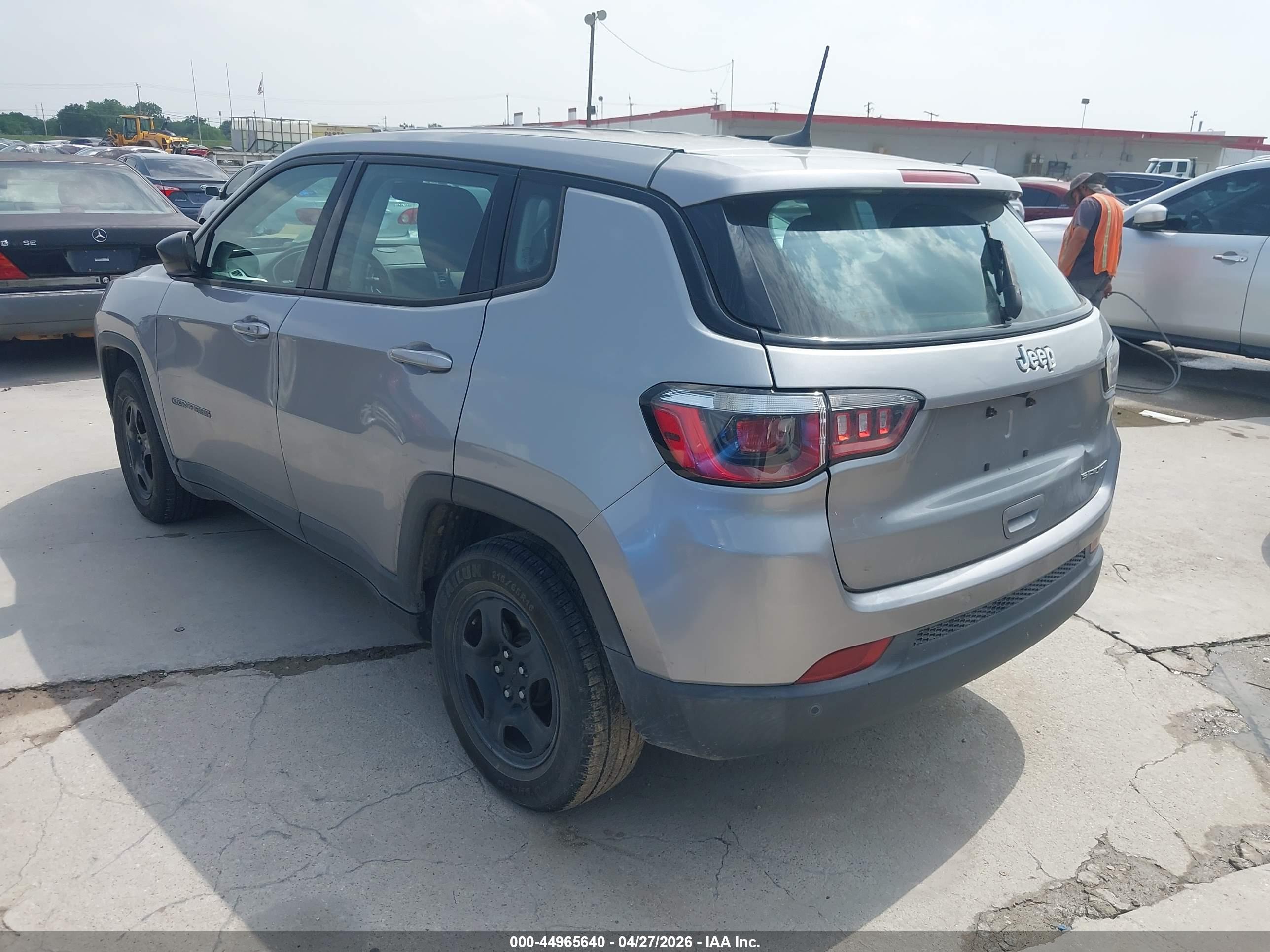 JEEP COMPASS image 3