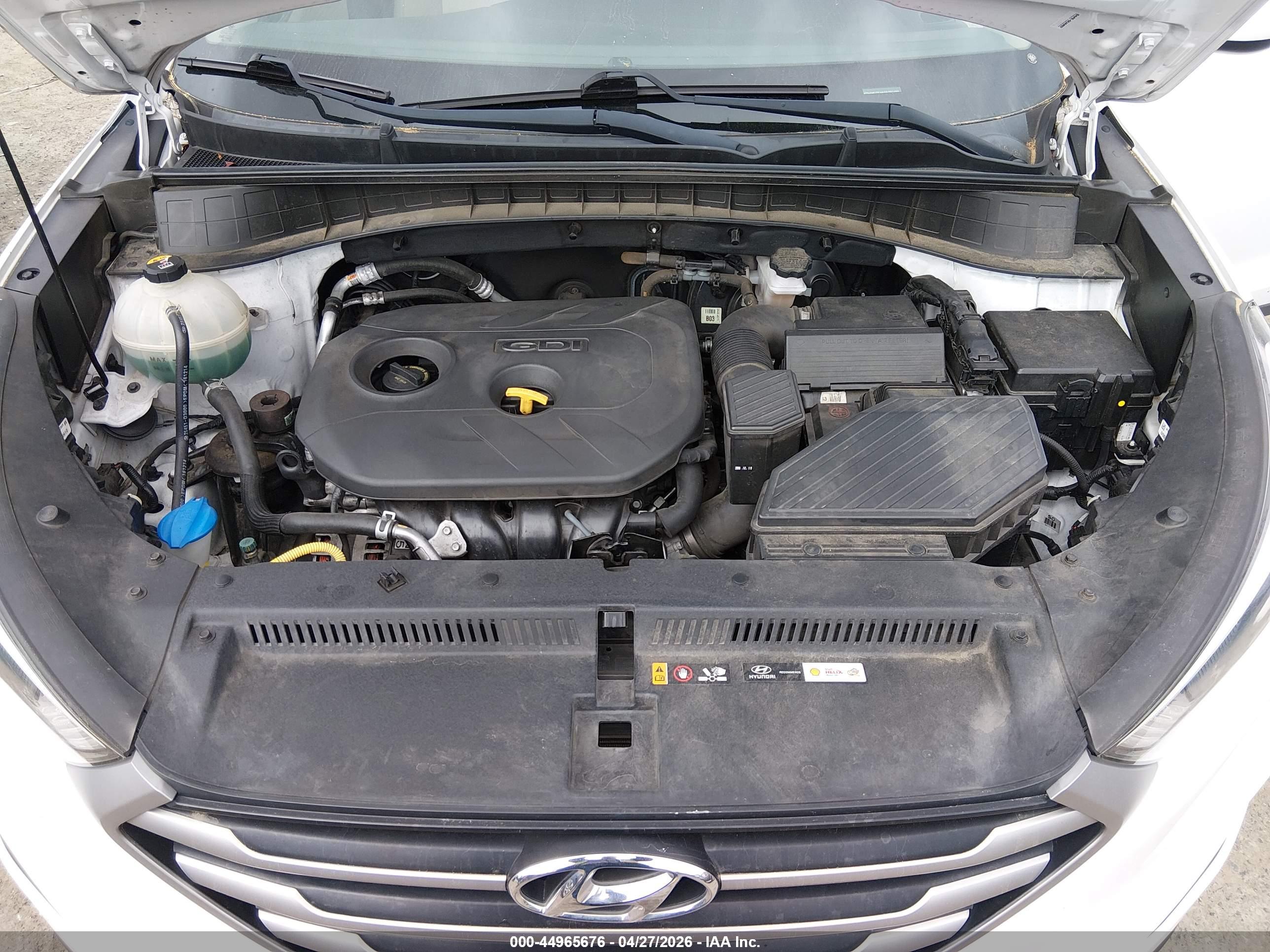HYUNDAI TUCSON image 10