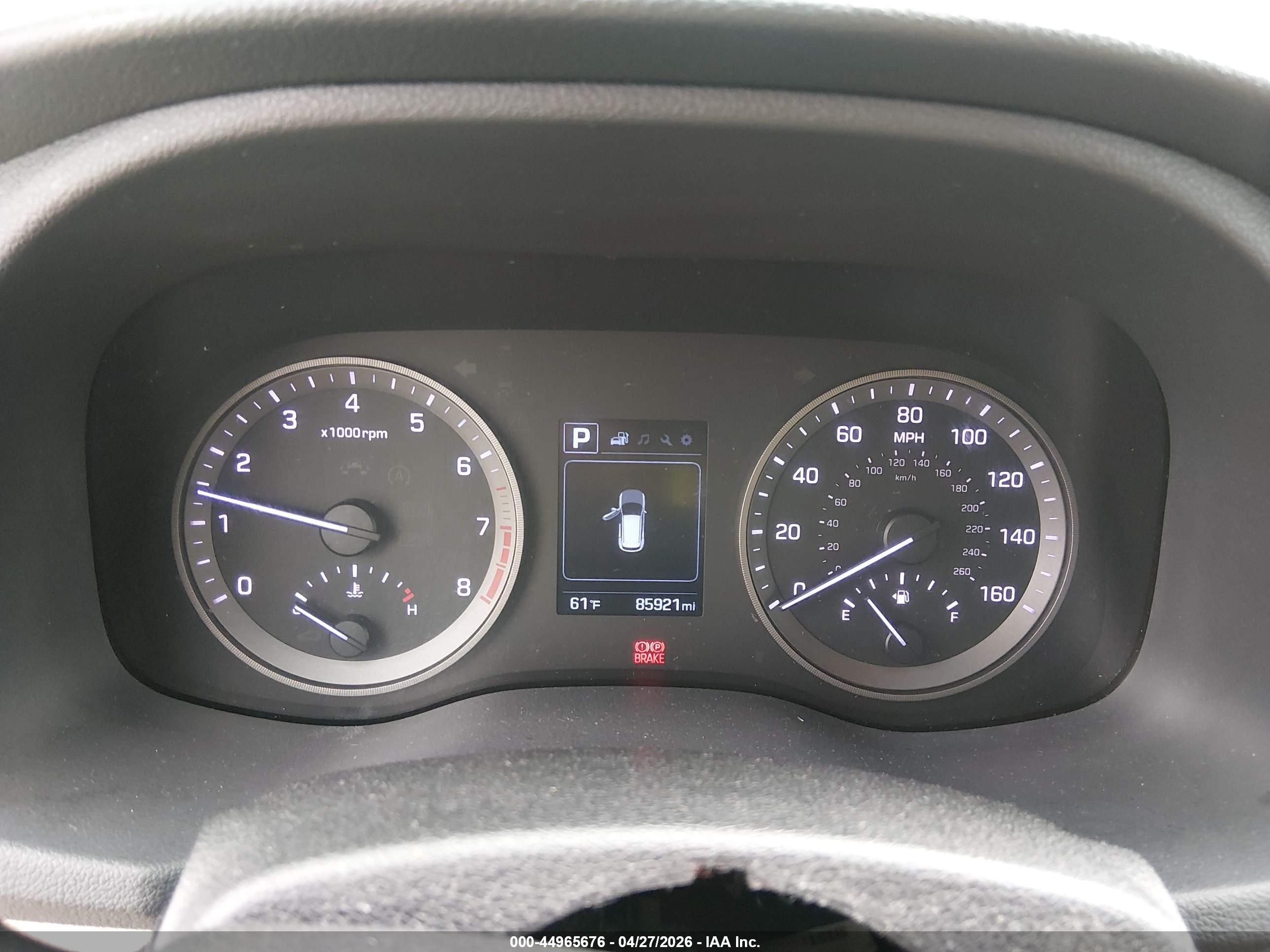 HYUNDAI TUCSON image 7