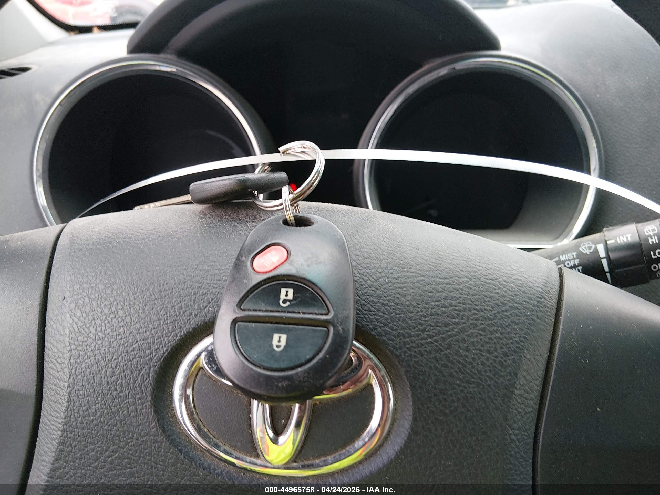 TOYOTA HIGHLANDER image 11