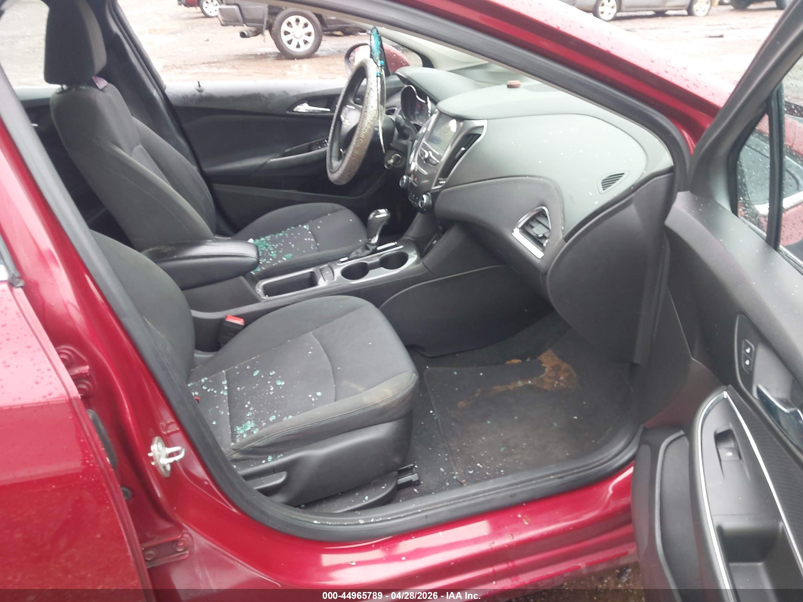 CHEVROLET CRUZE image 5