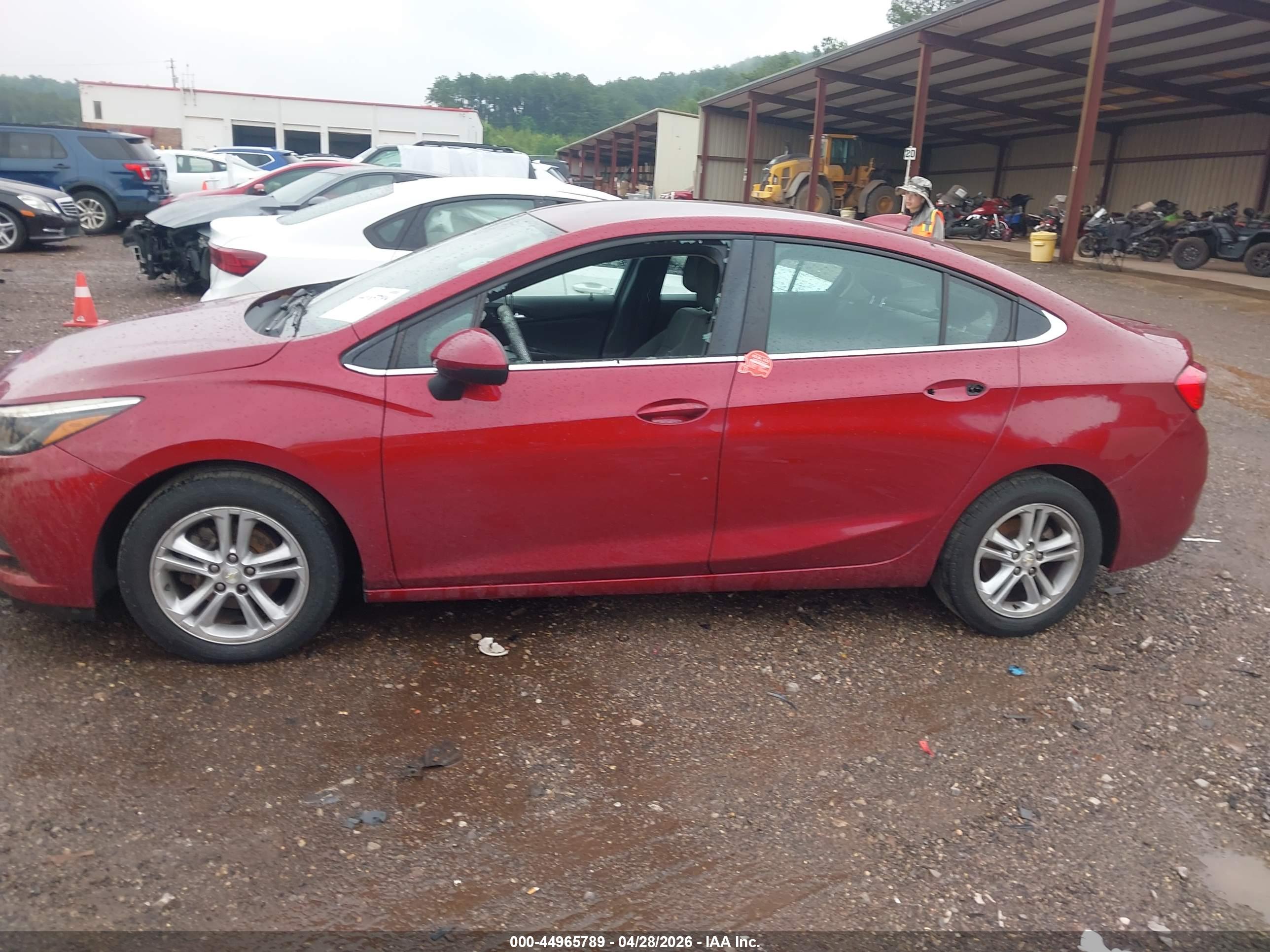 CHEVROLET CRUZE image 6