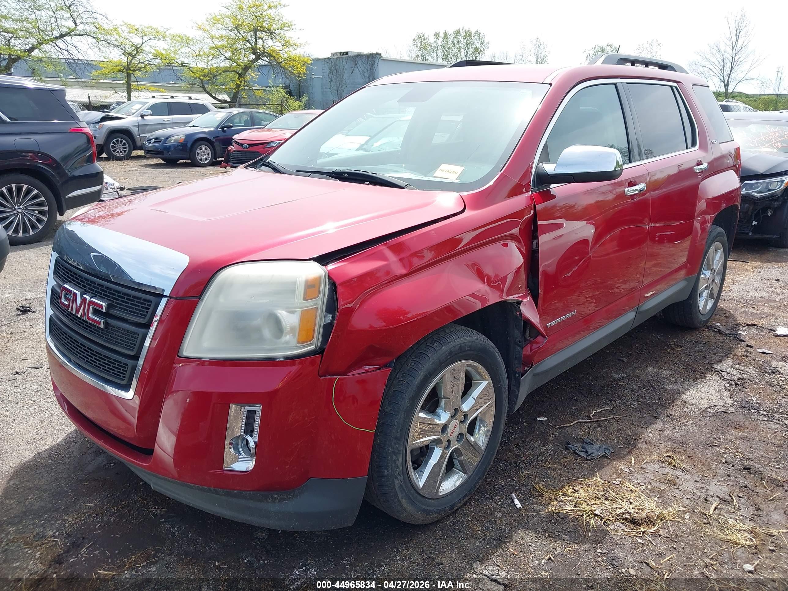 GMC TERRAIN image 2