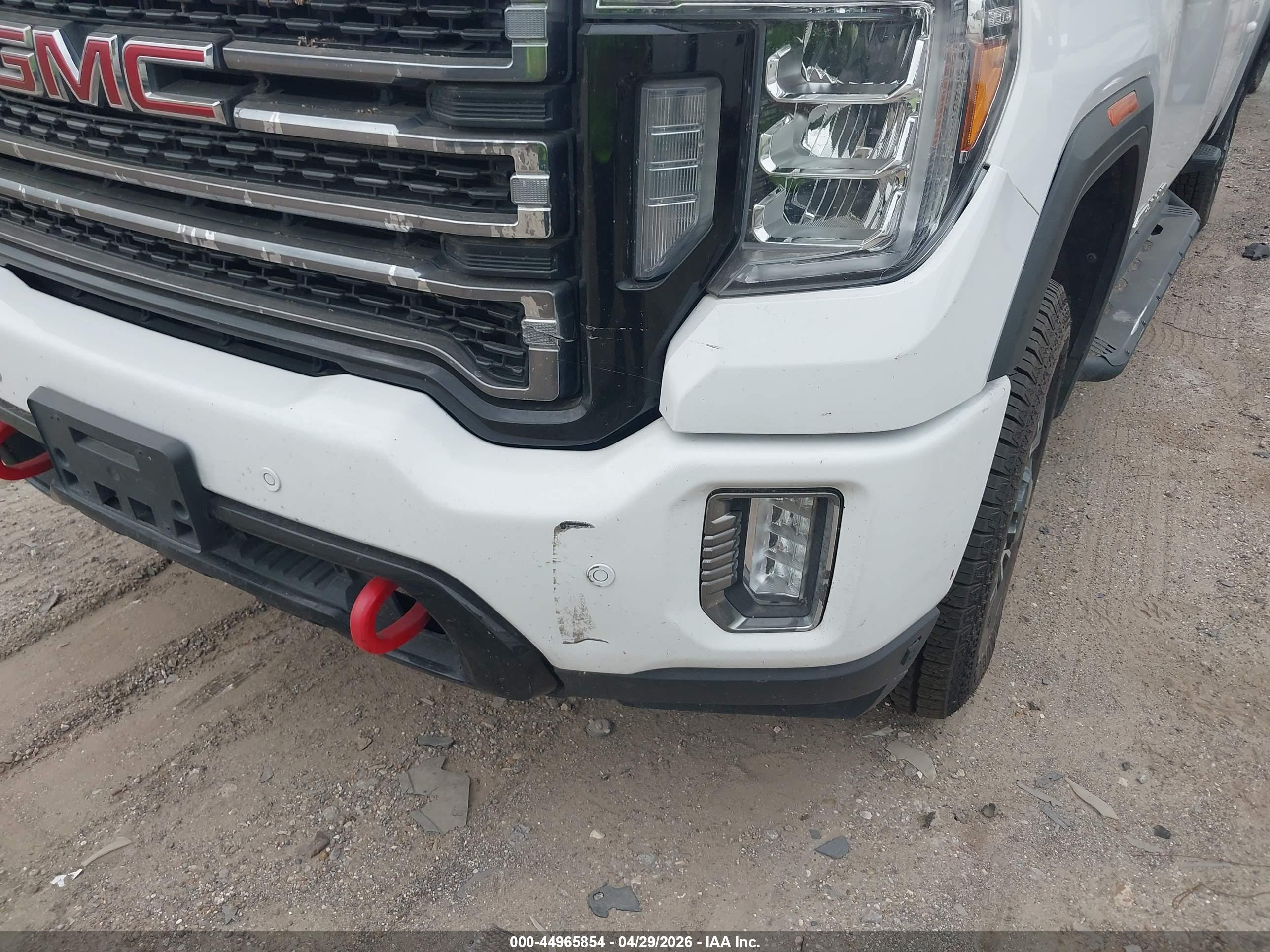 GMC SIERRA image 6