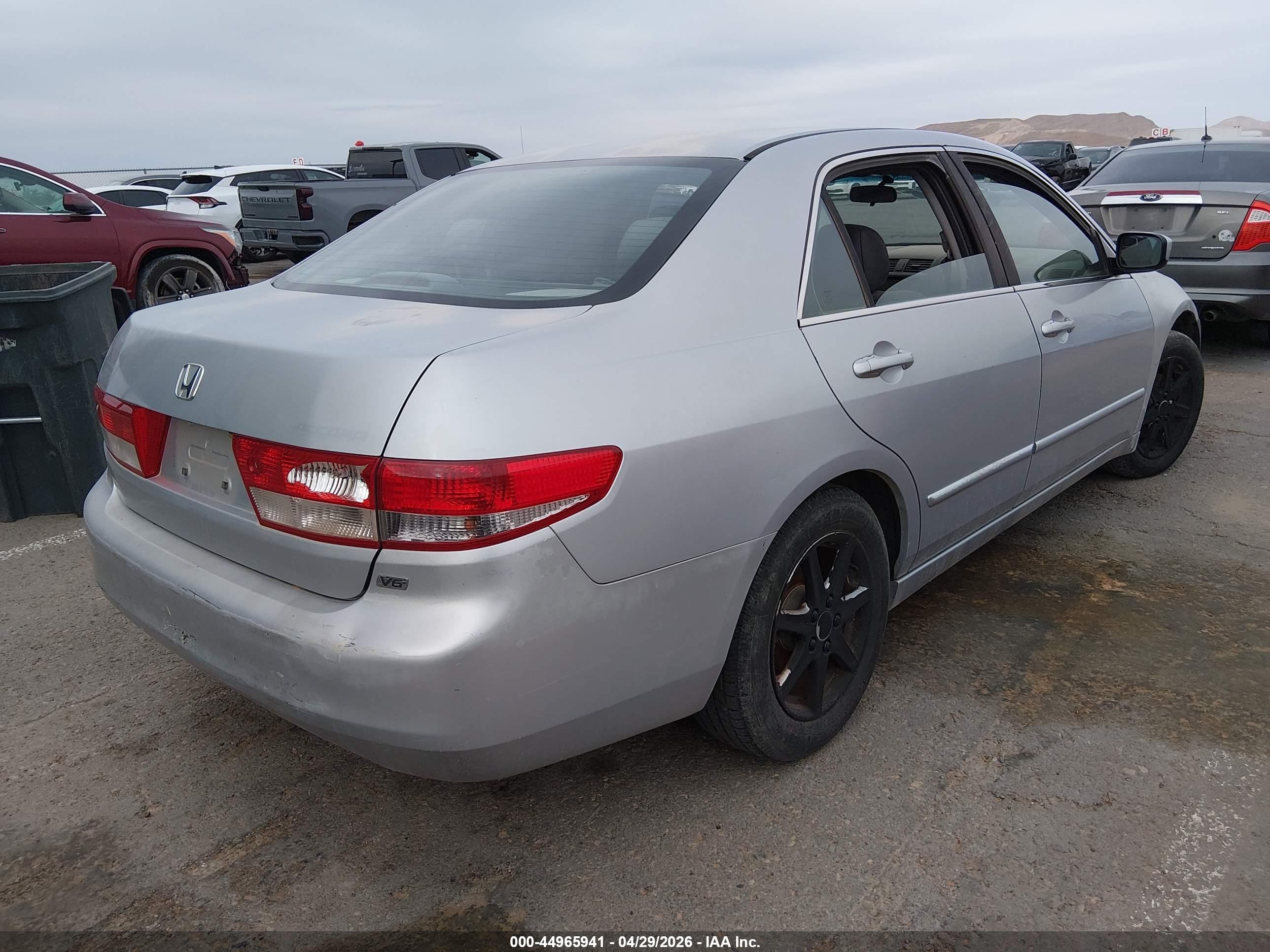 HONDA ACCORD image 4