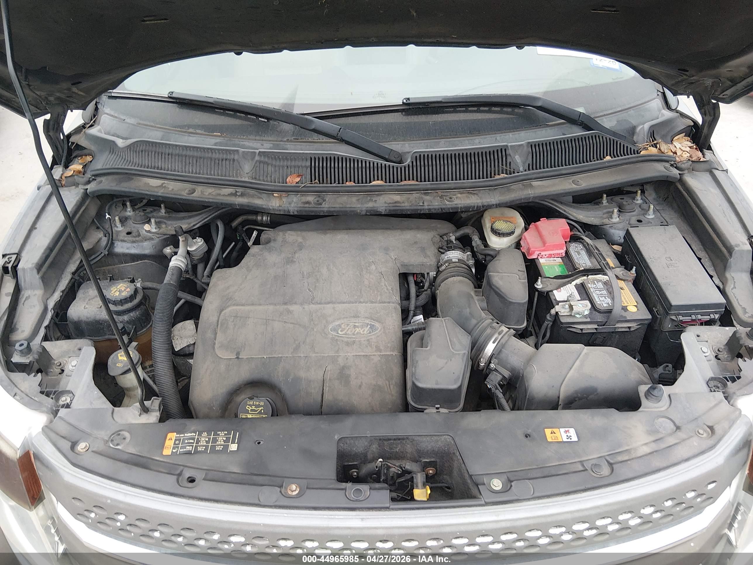 FORD EXPLORER image 10
