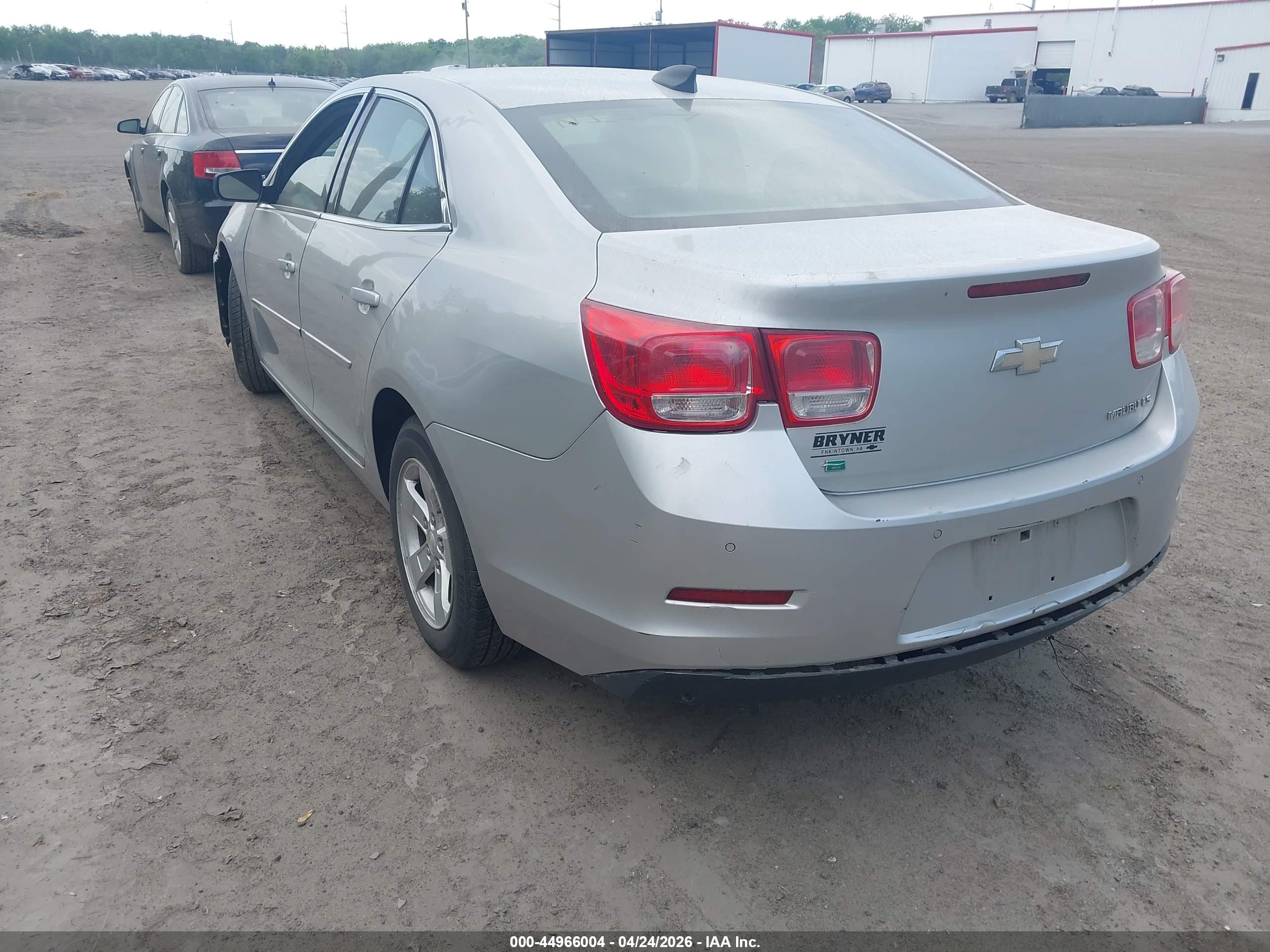CHEVROLET MALIBU image 3