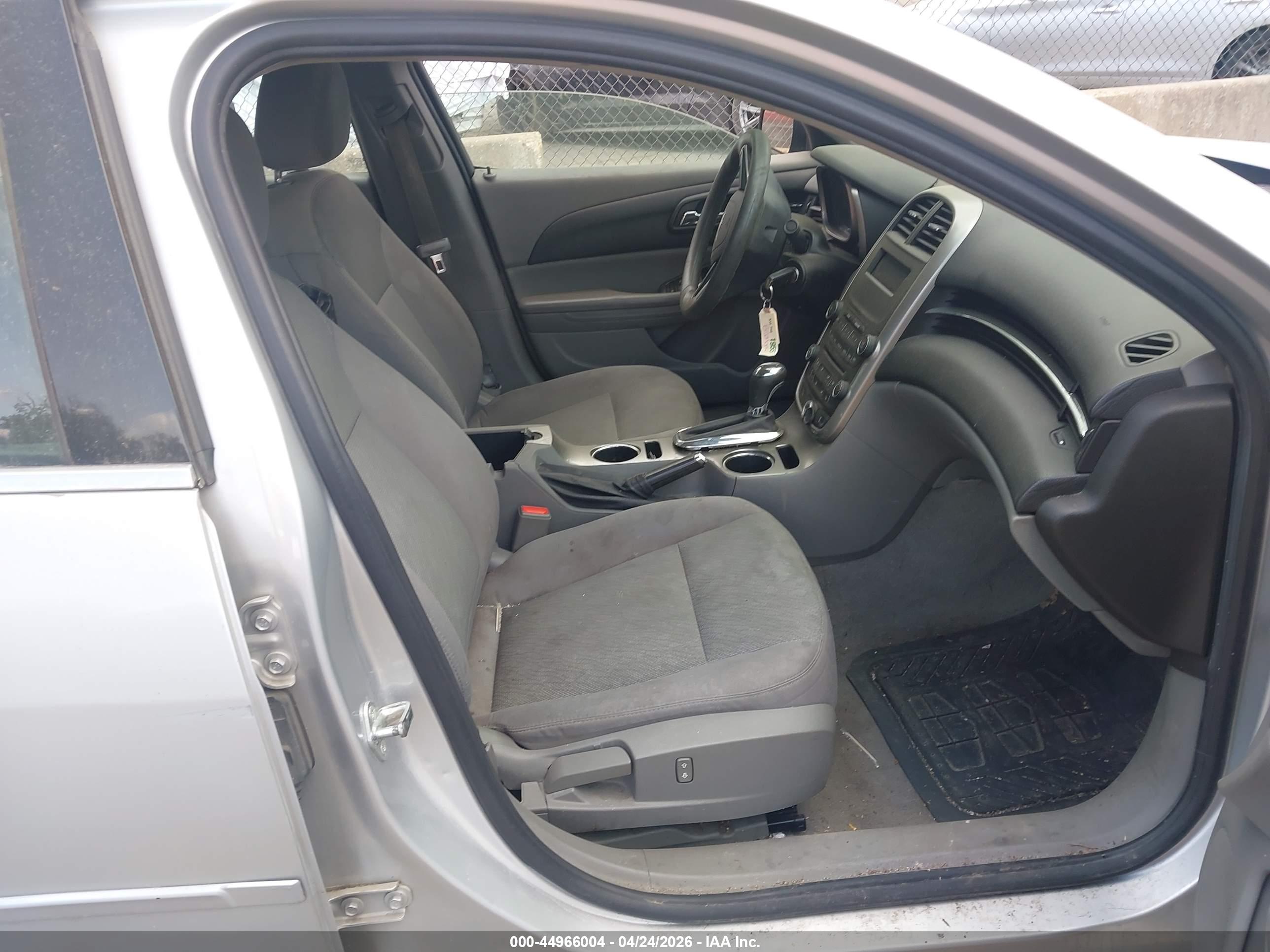 CHEVROLET MALIBU image 5