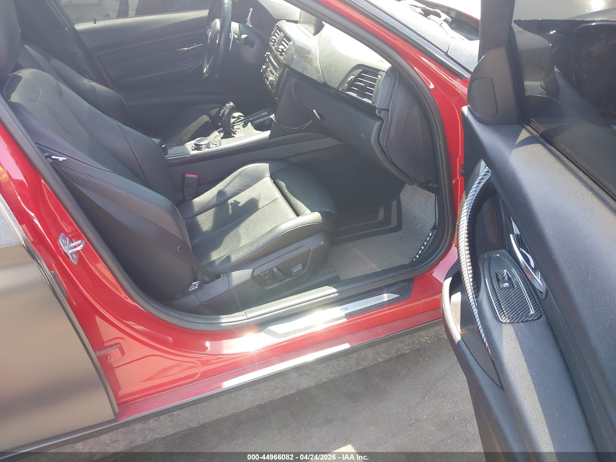 BMW 335I image 5