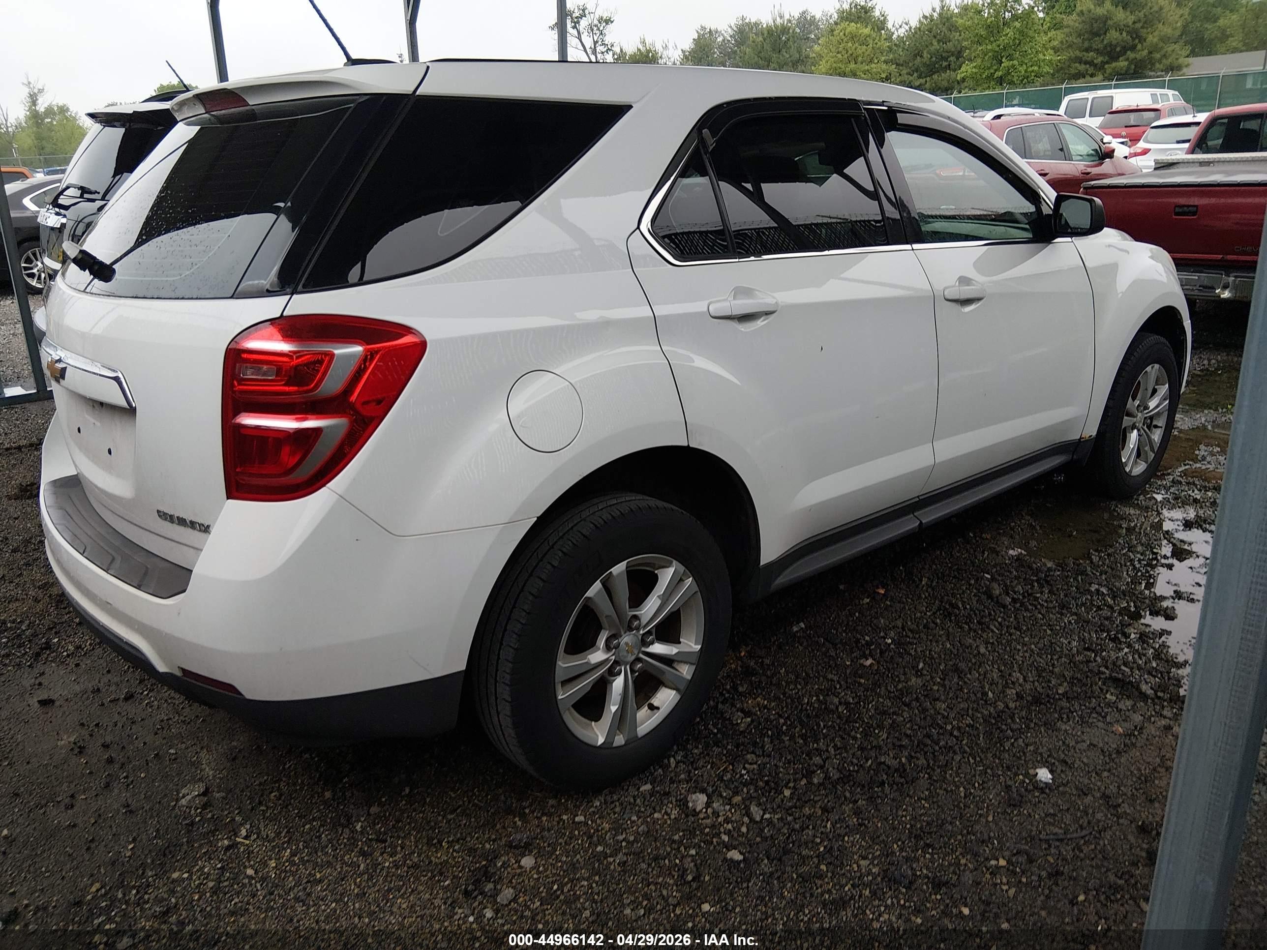 CHEVROLET EQUINOX image 4