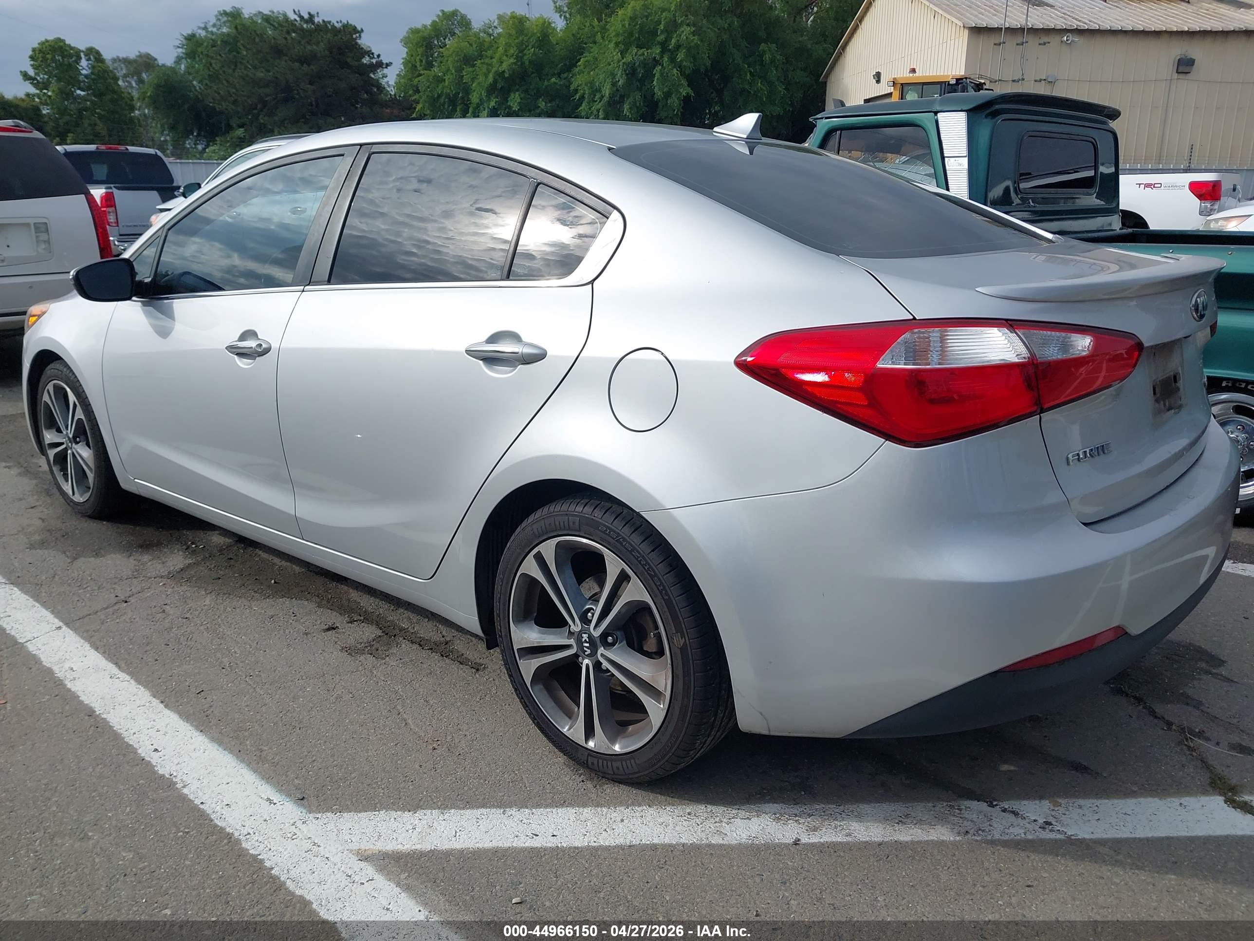 KIA FORTE image 3