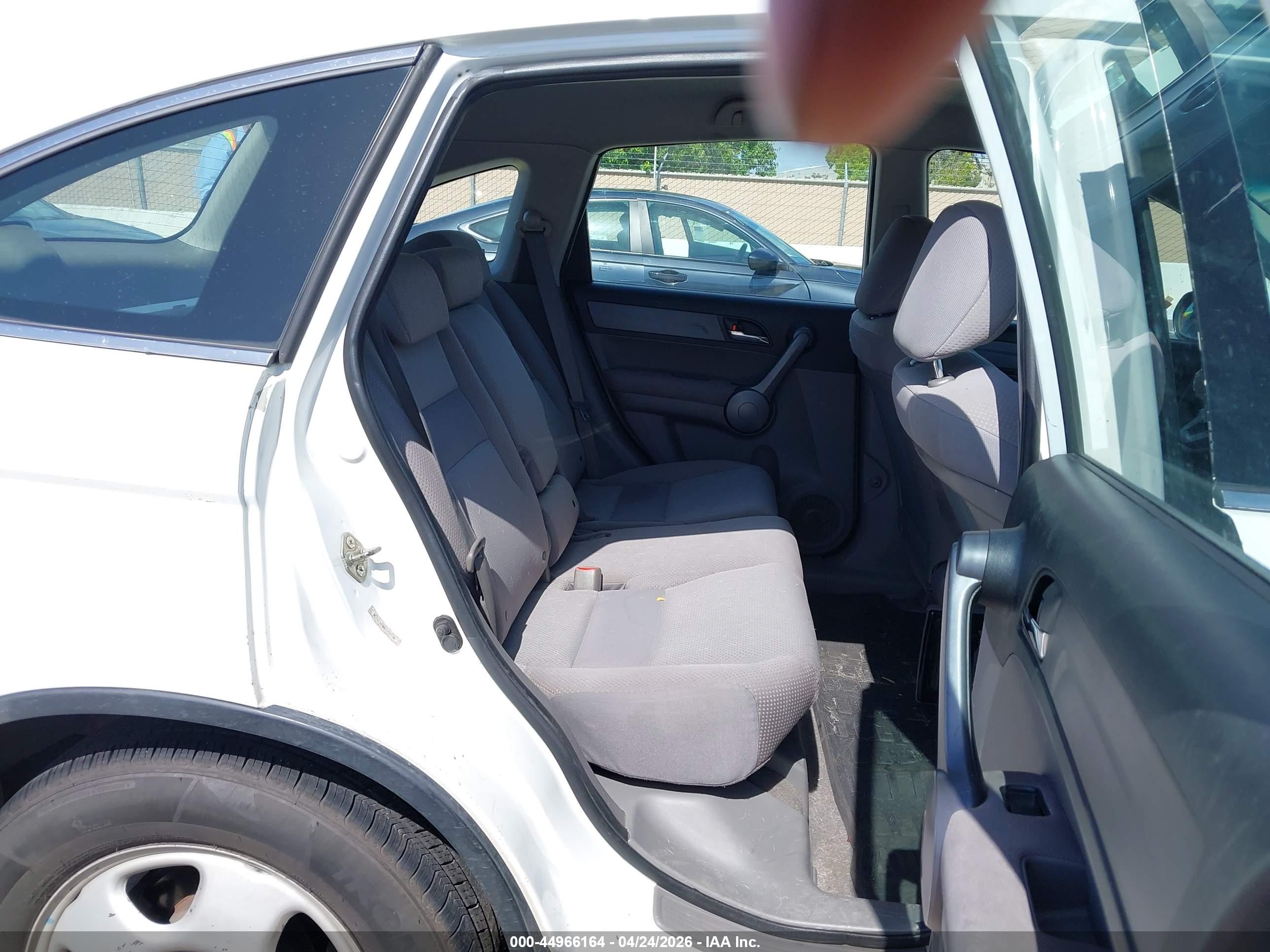 HONDA CR-V image 8