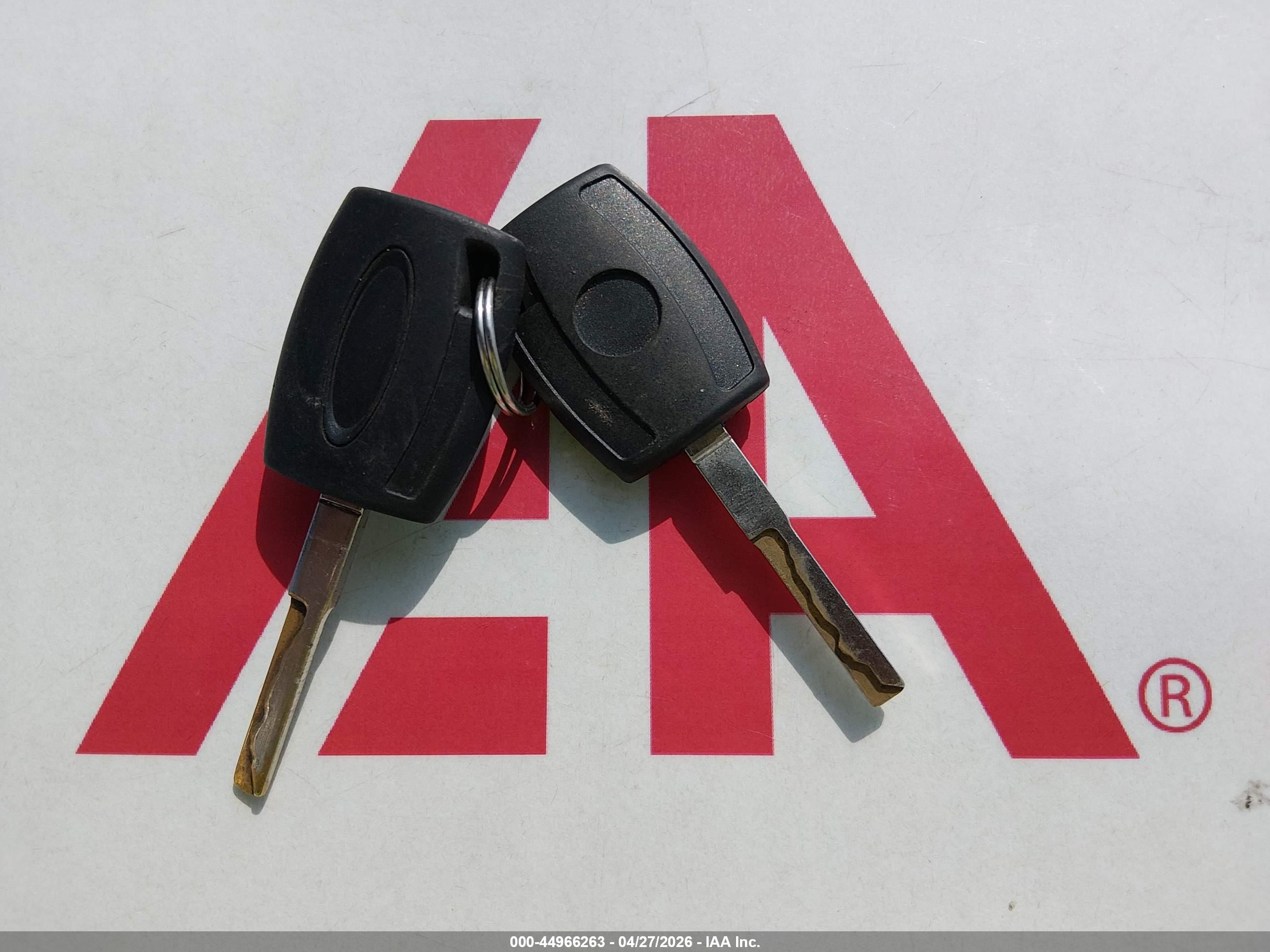 FORD FOCUS image 11