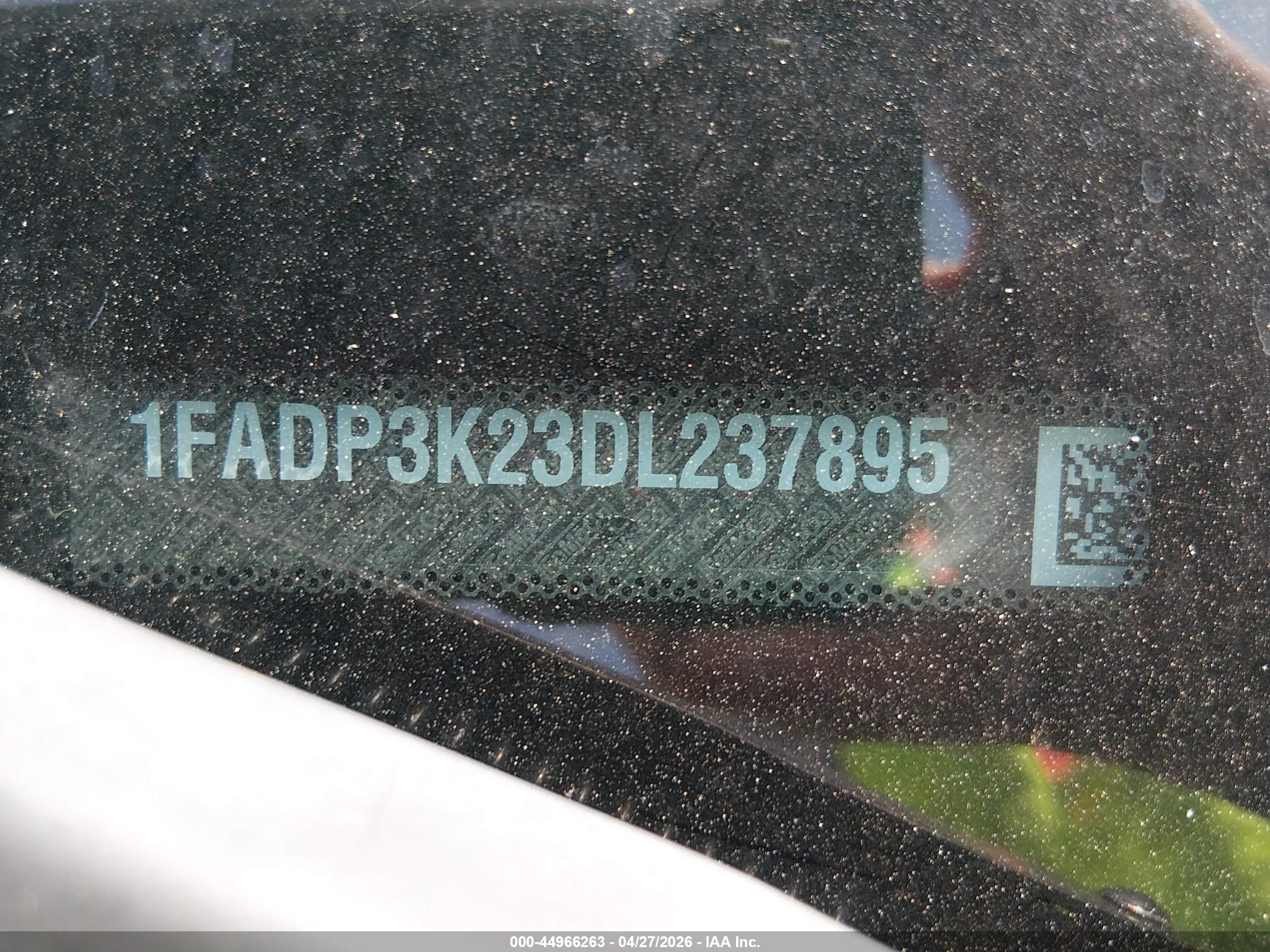 FORD FOCUS image 9