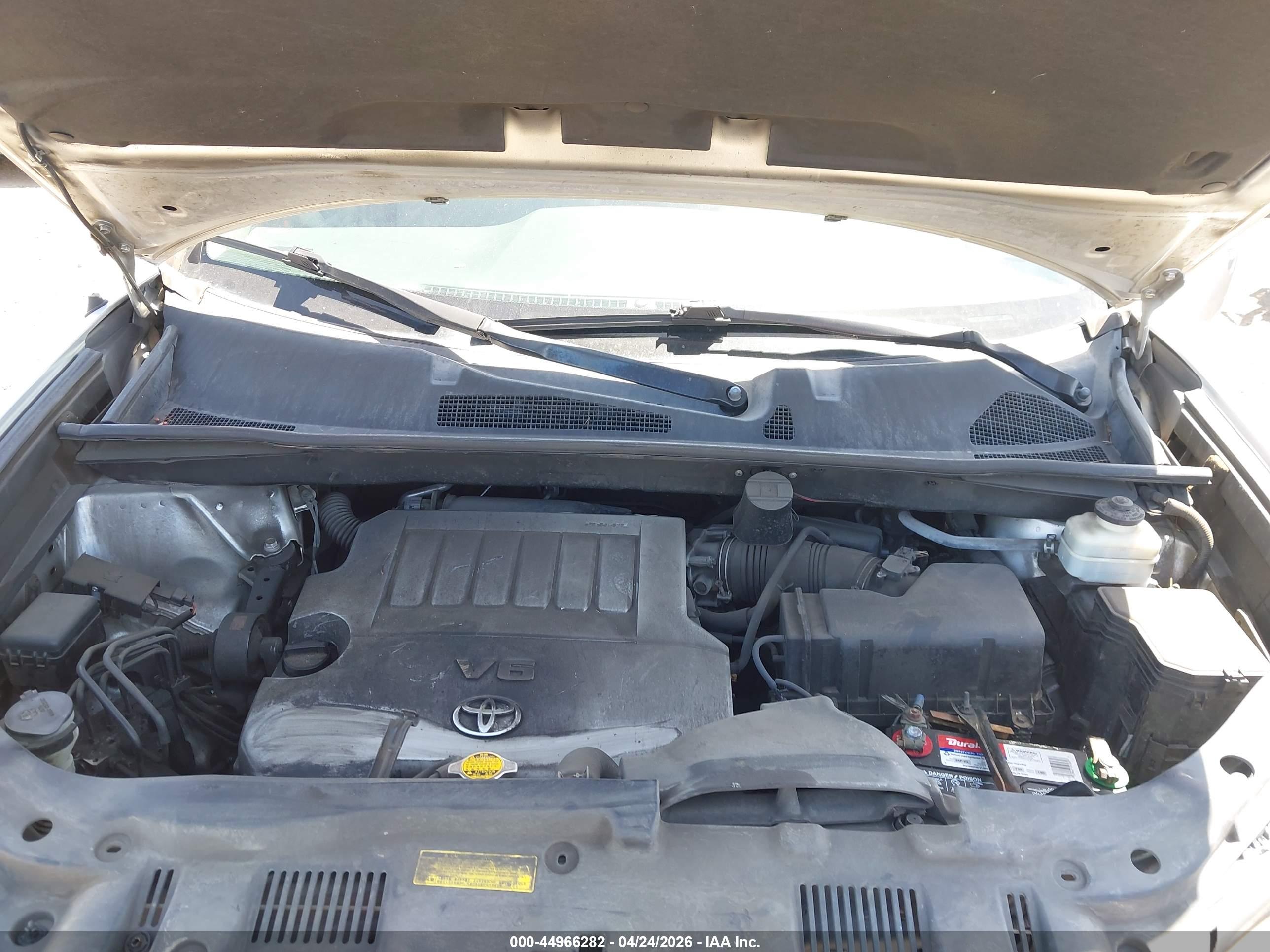 TOYOTA HIGHLANDER image 10