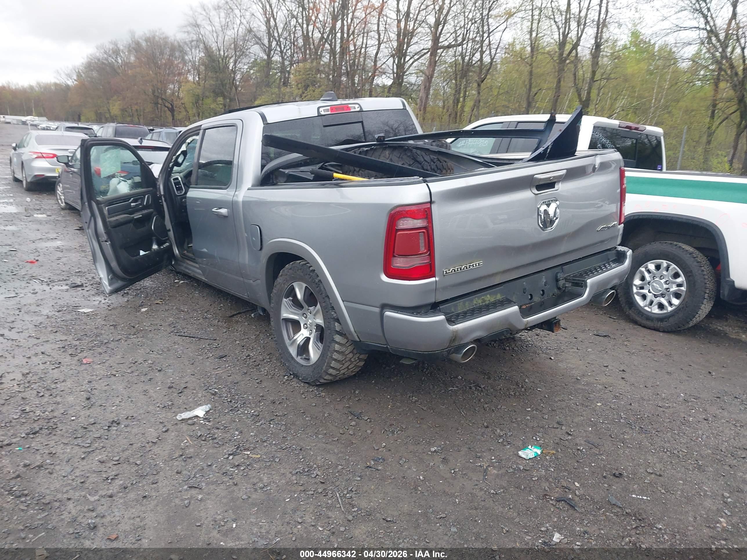 RAM 1500 image 3