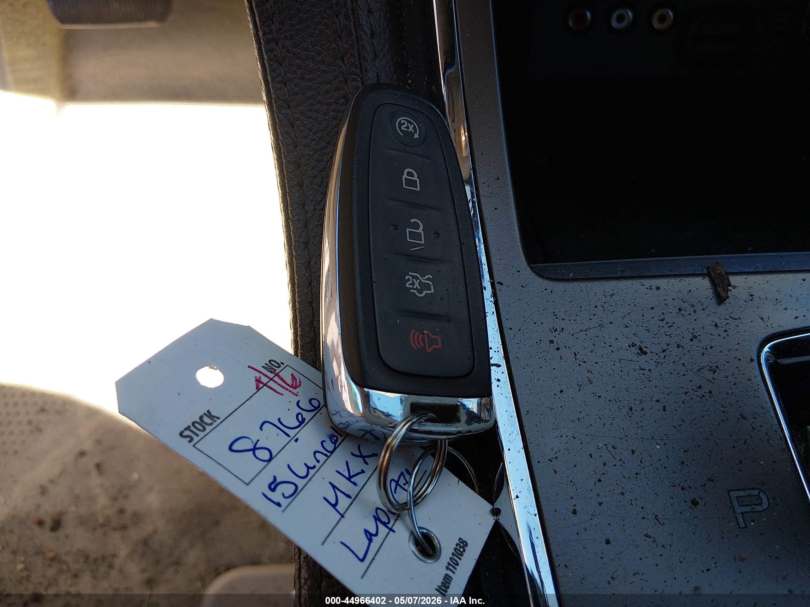 LINCOLN MKX image 11