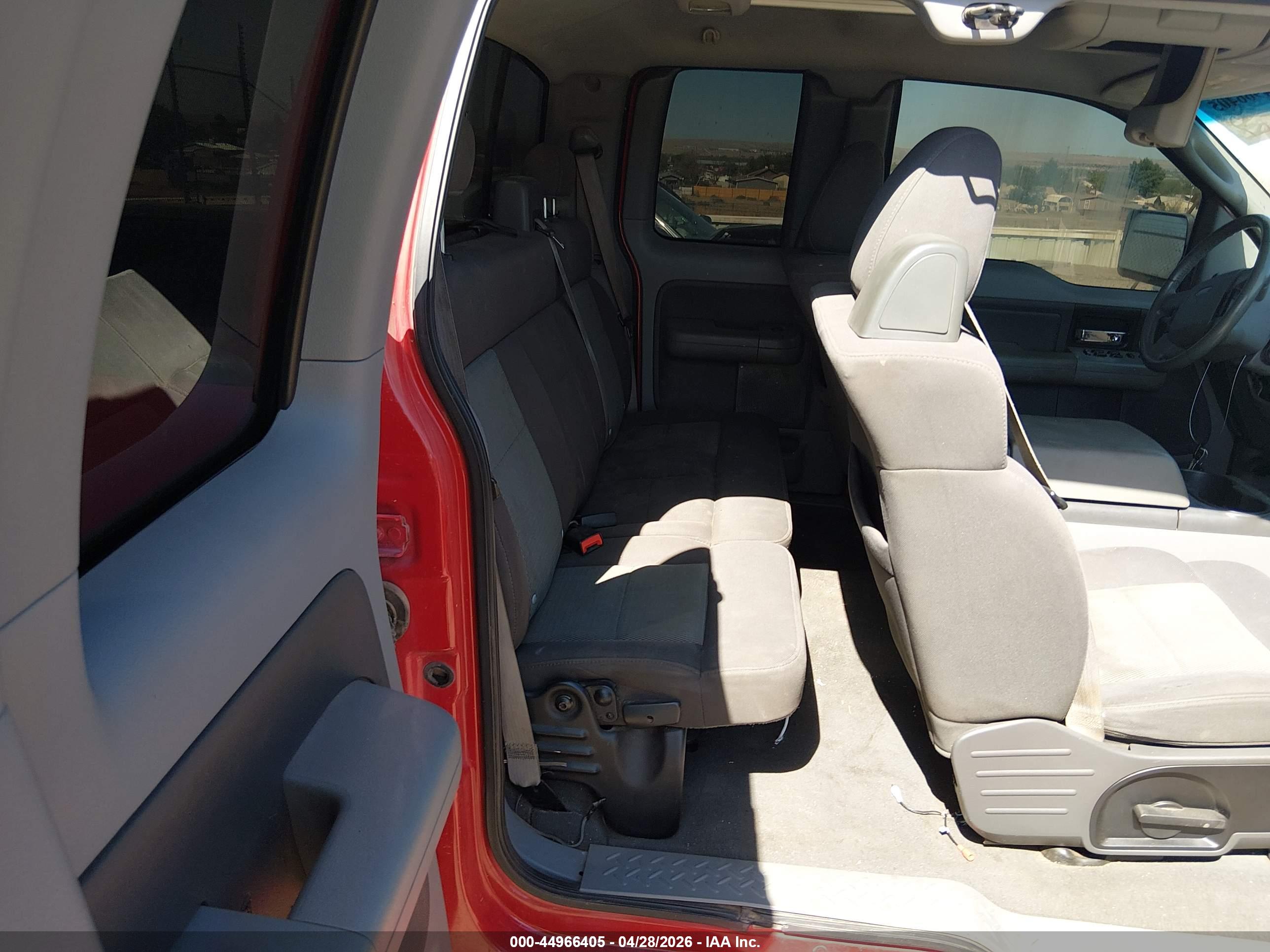FORD F-150 image 8
