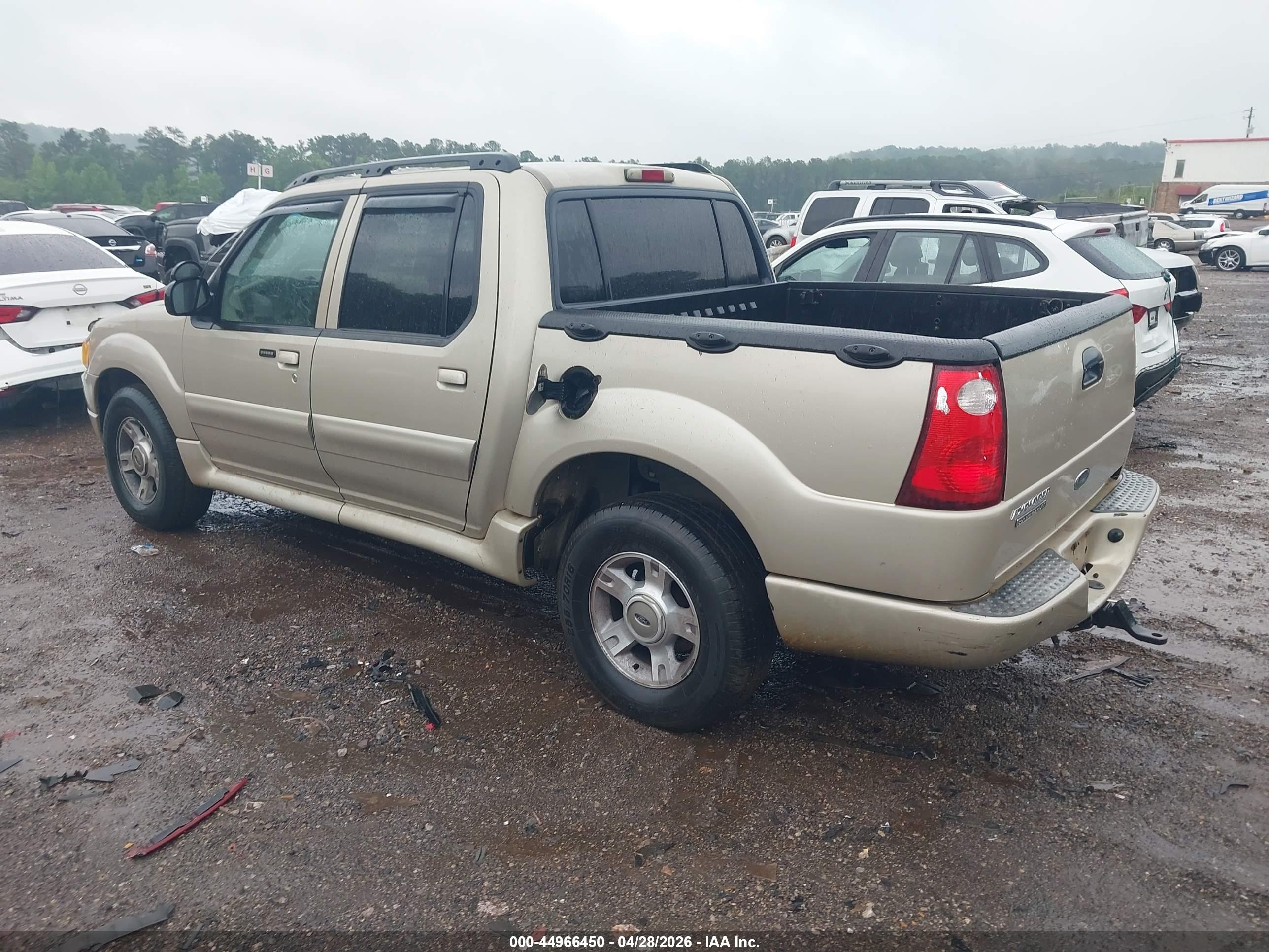 FORD EXPLORER image 3