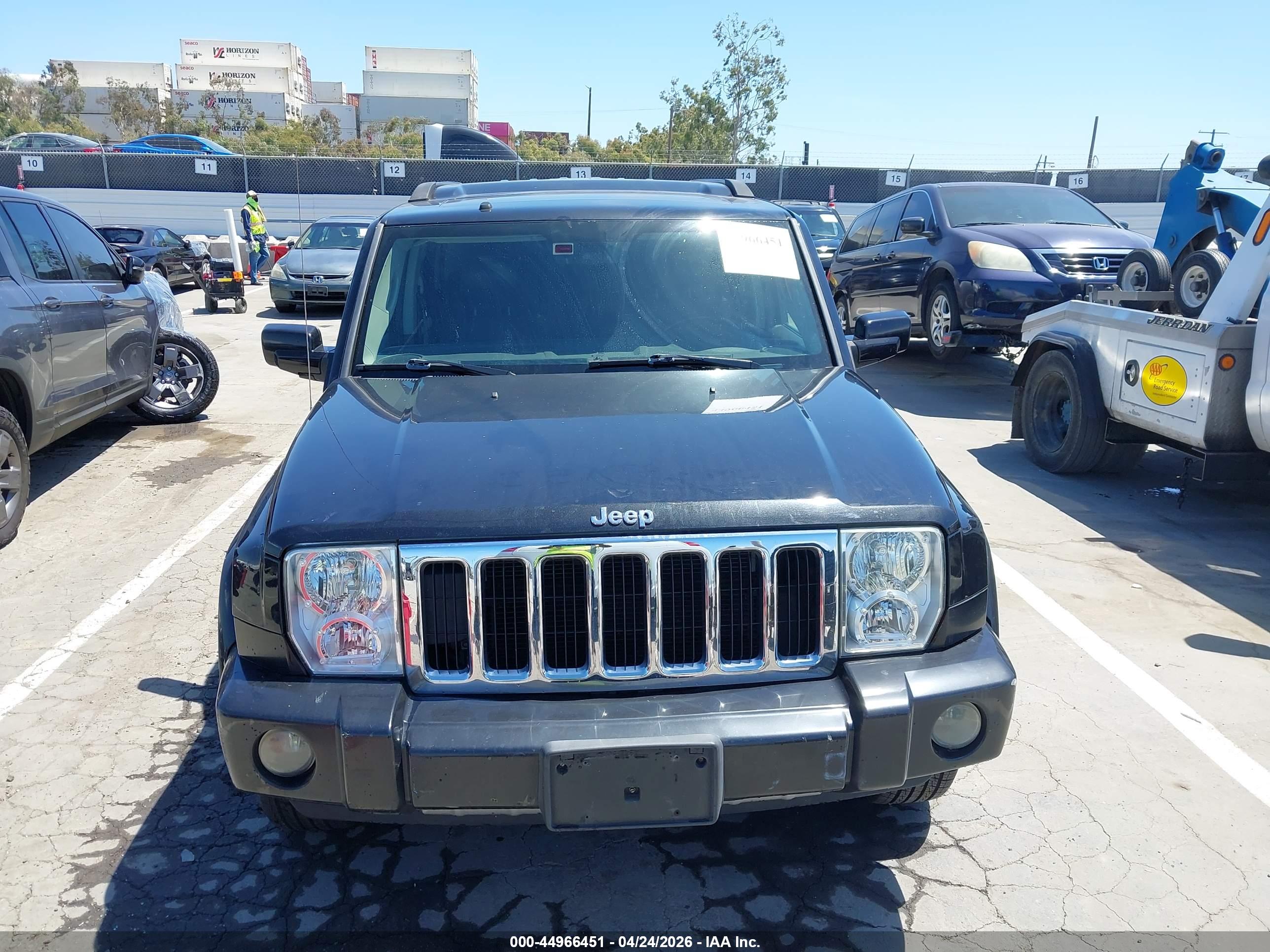 JEEP COMMANDER image 6