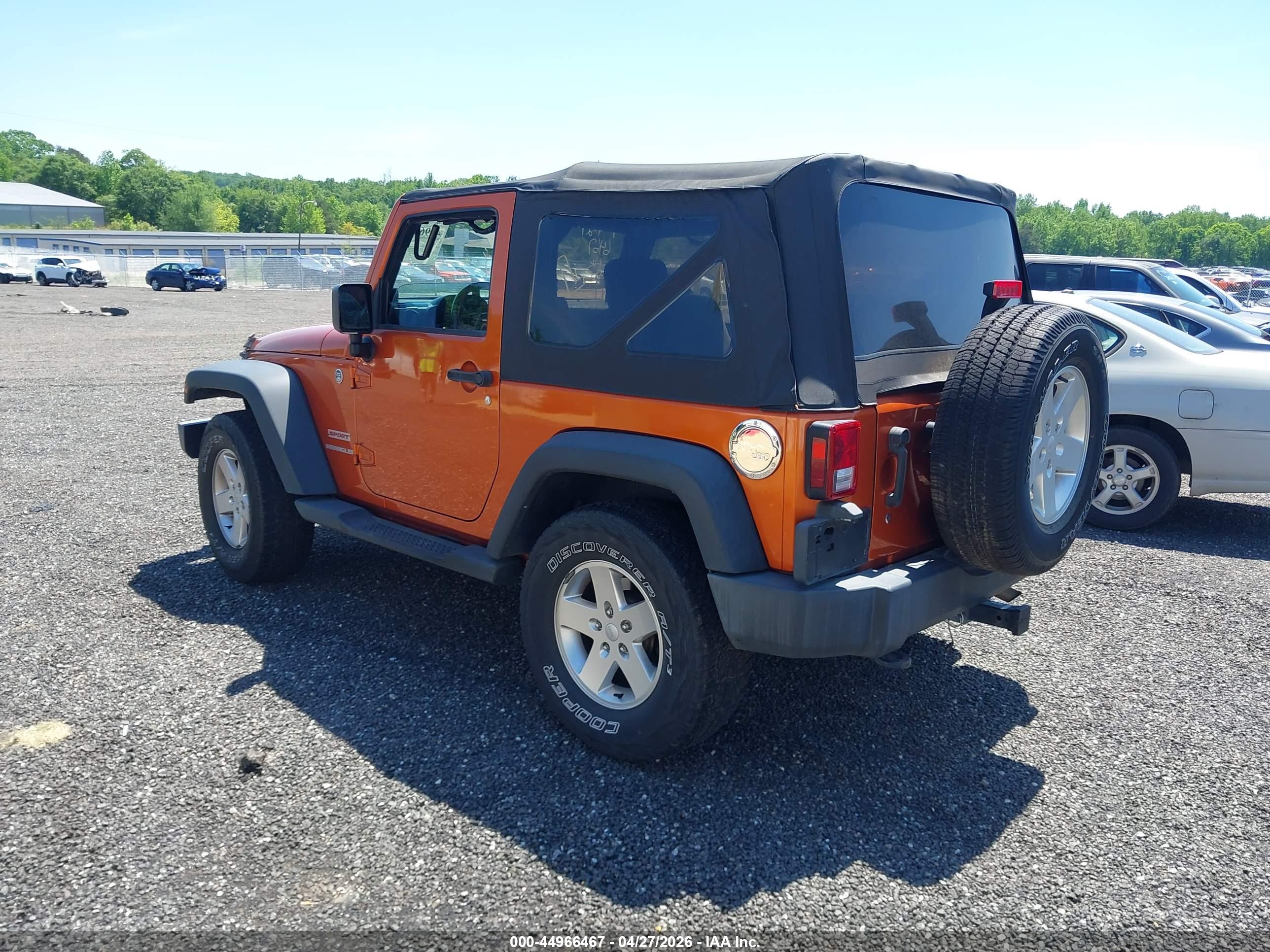 JEEP WRANGLER image 3