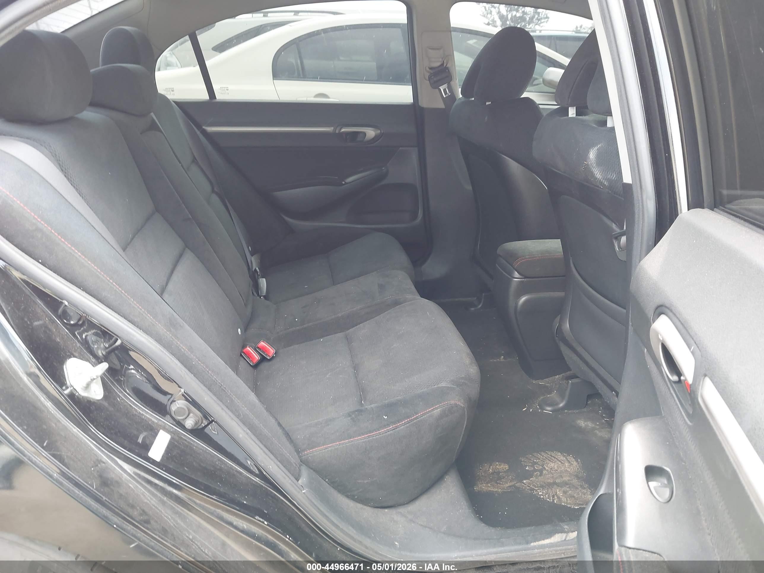 HONDA CIVIC image 8