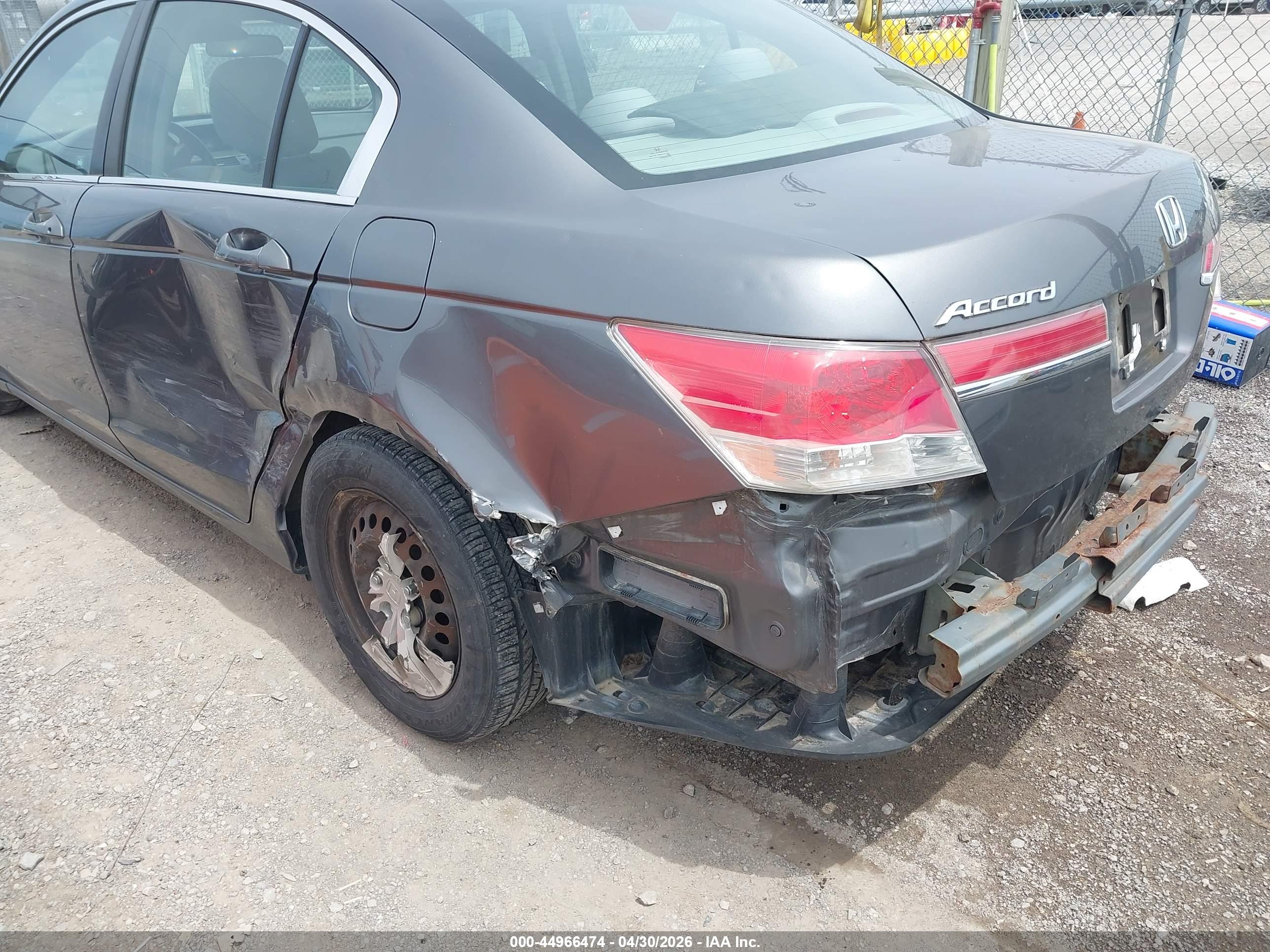 HONDA ACCORD image 6