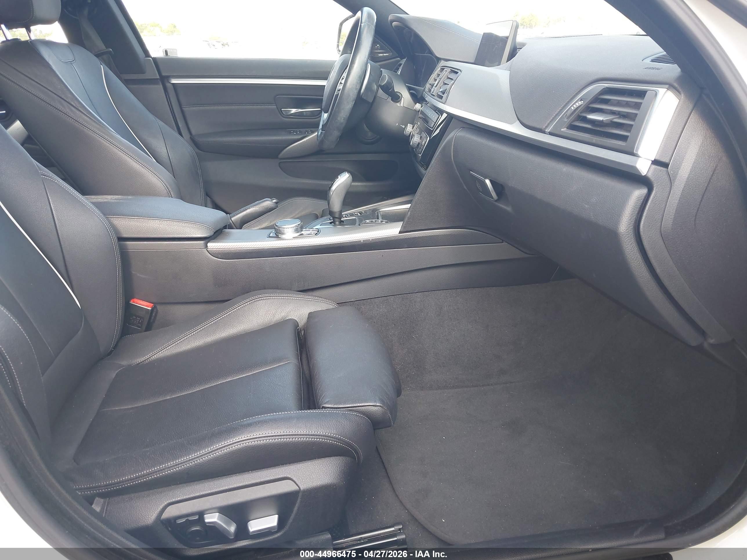BMW 440I image 5