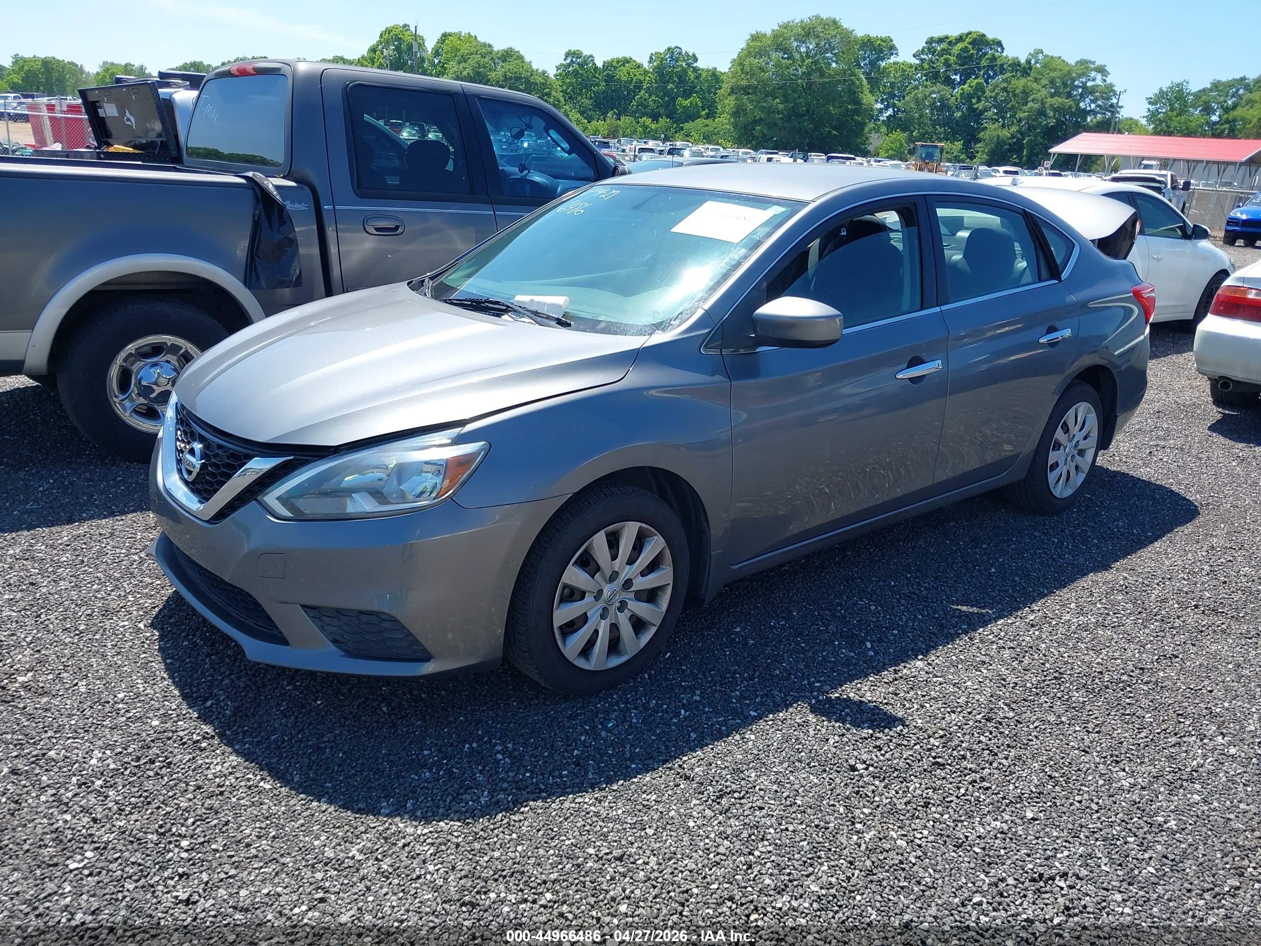 NISSAN SENTRA image 2