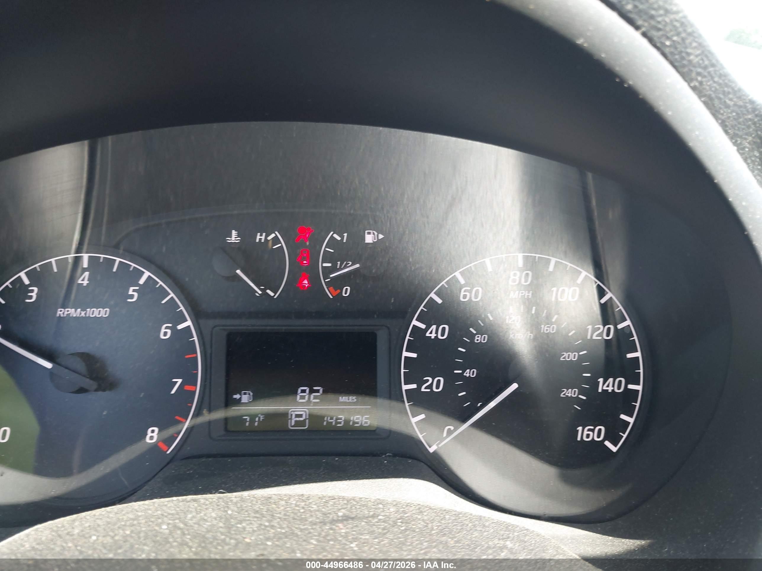 NISSAN SENTRA image 7