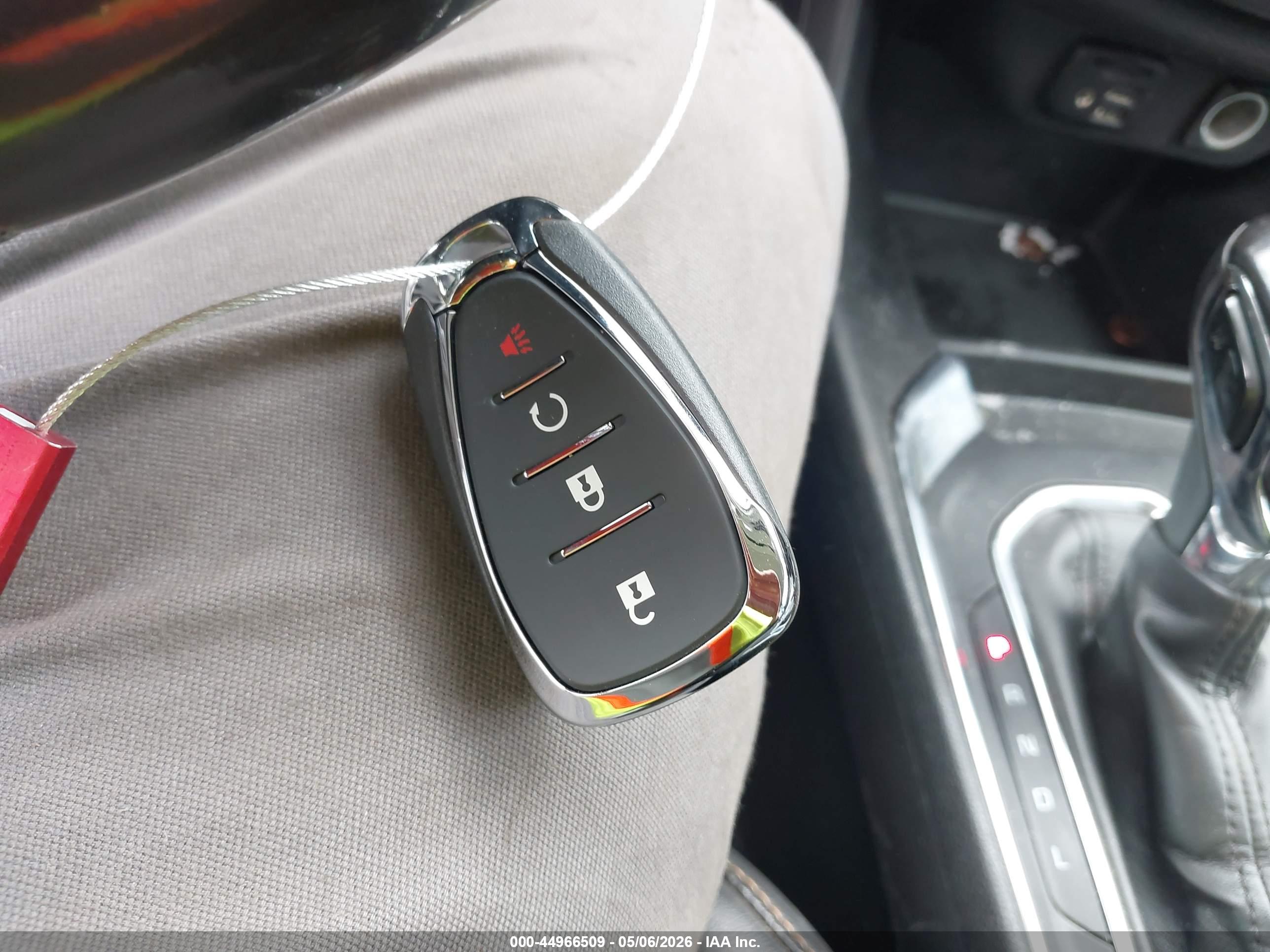 CHEVROLET TRAVERSE image 11