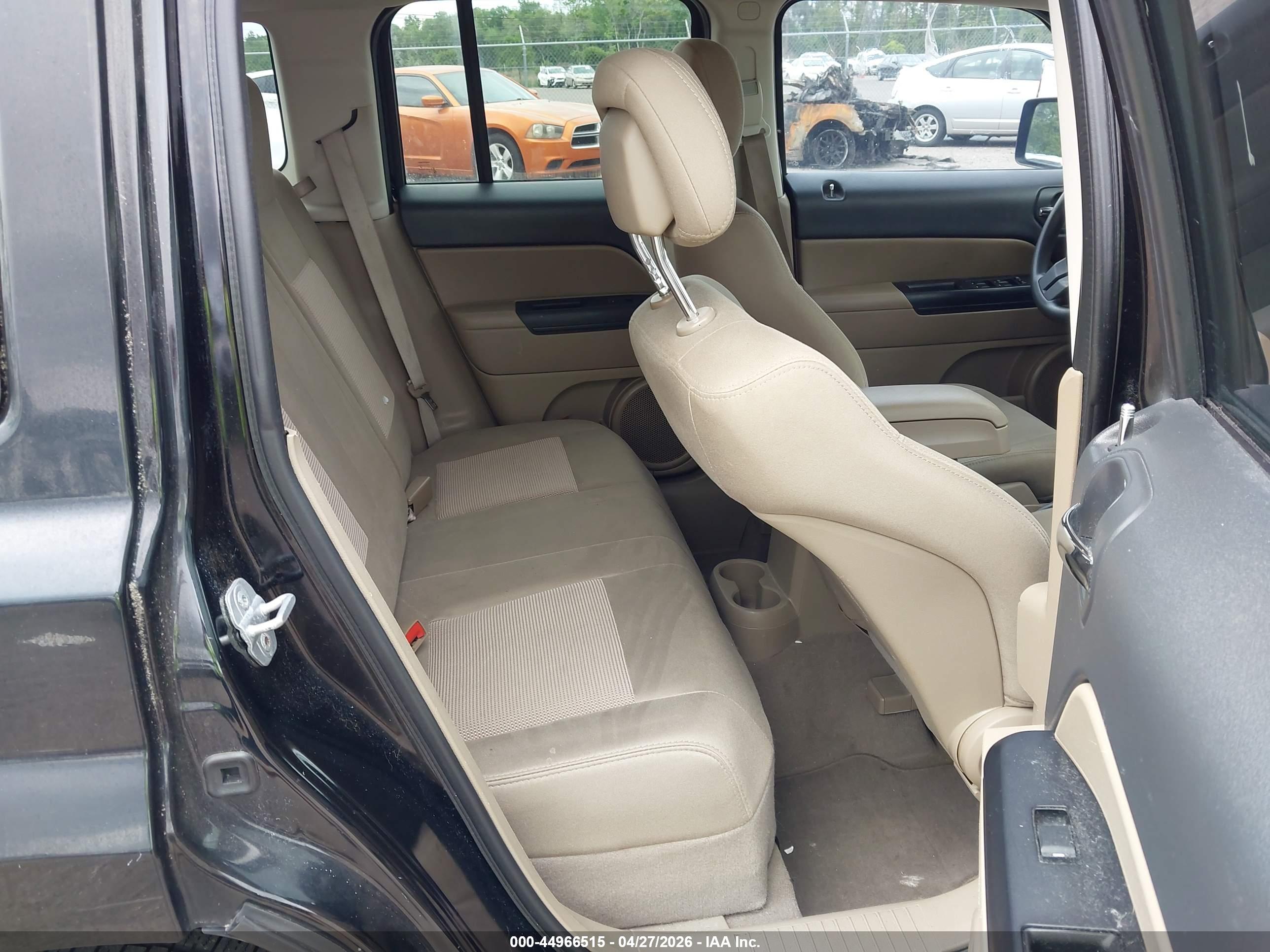 JEEP PATRIOT image 8