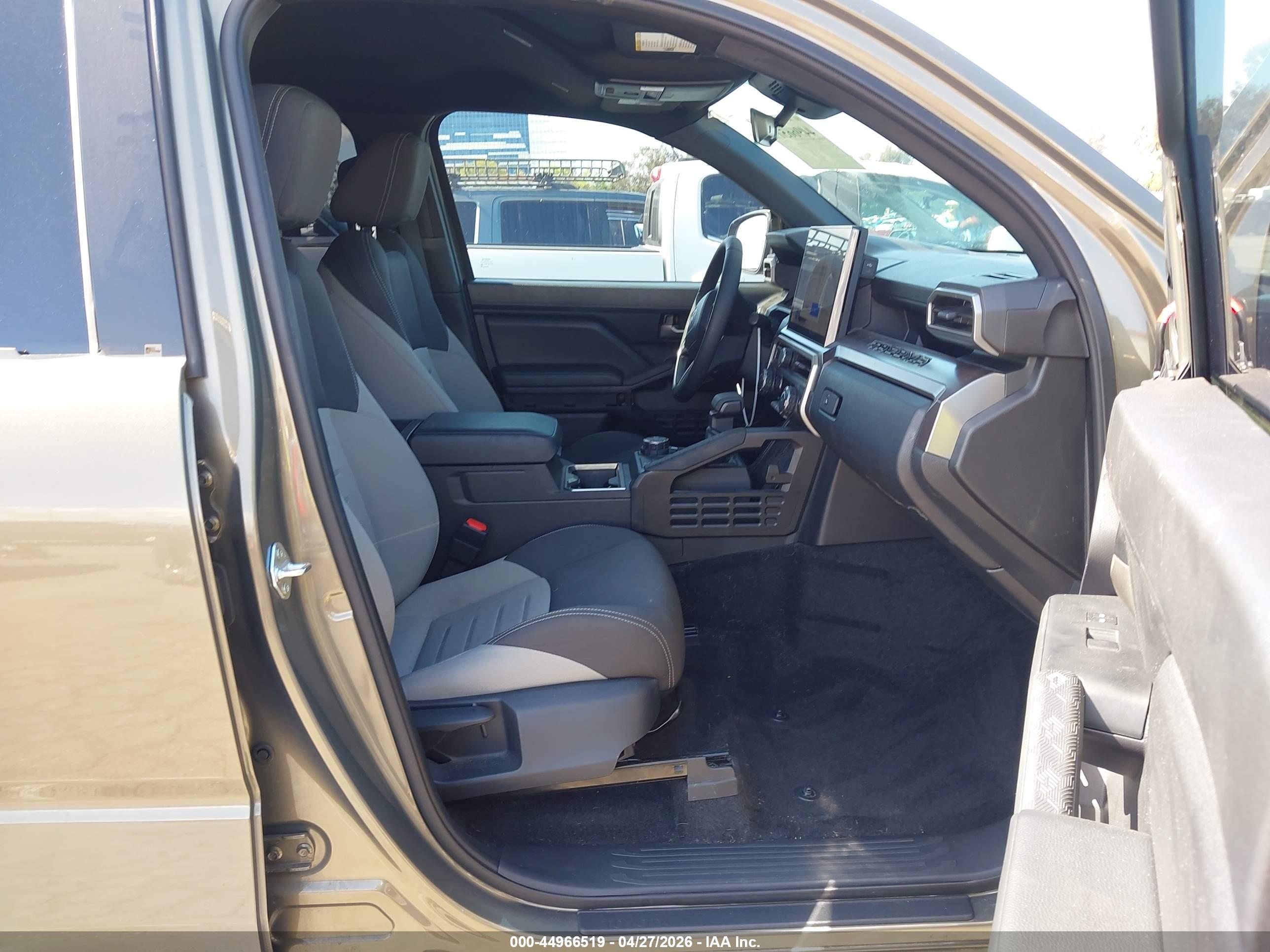 TOYOTA TACOMA image 5